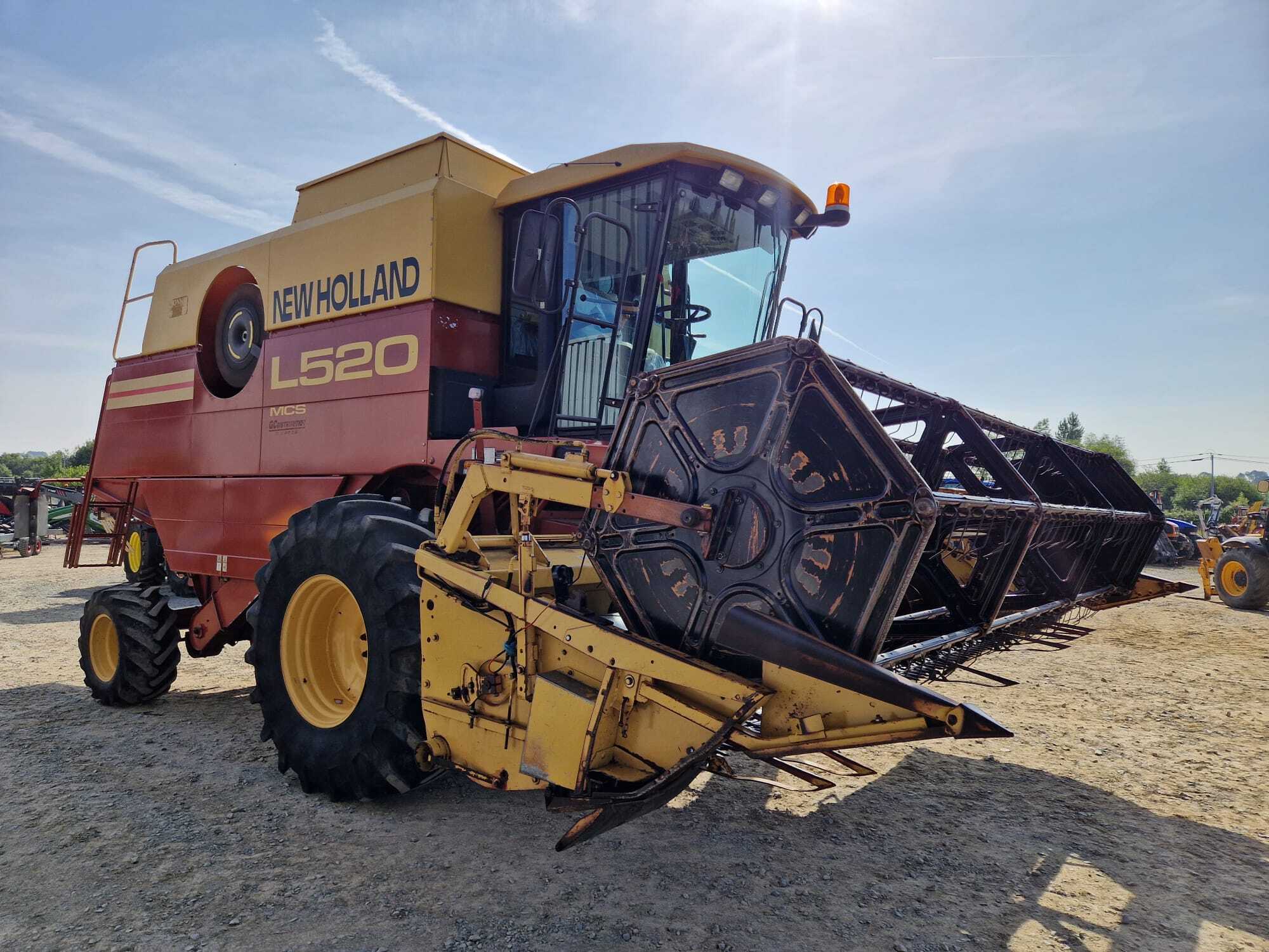NEW HOLLAND L520 MCS