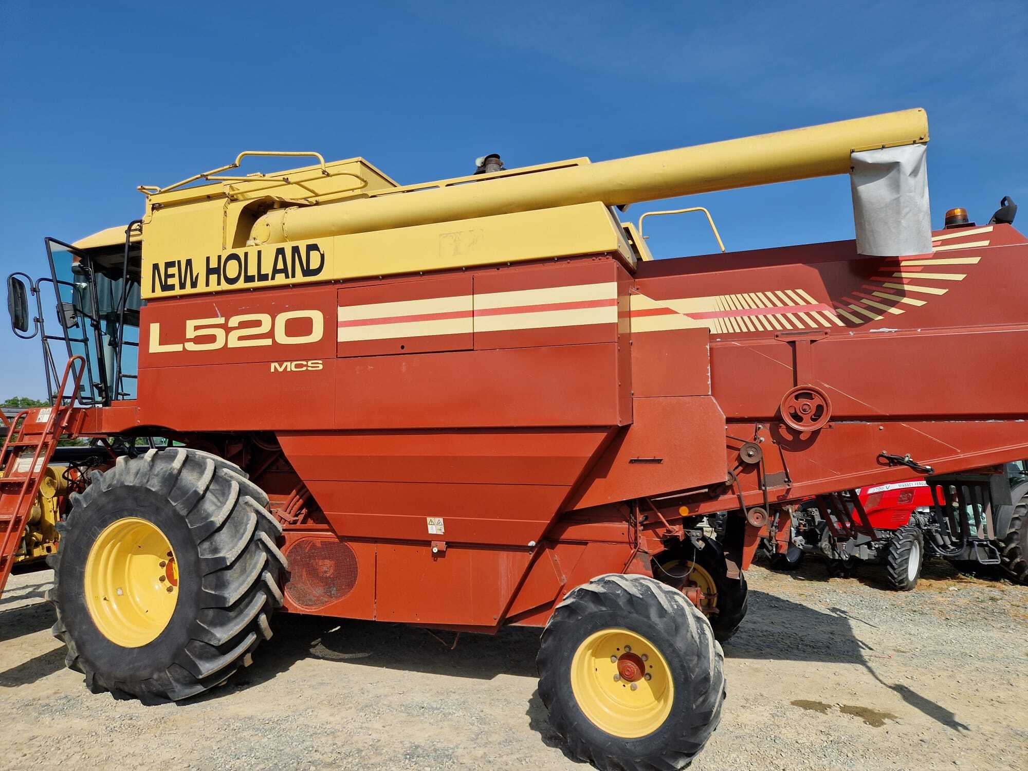NEW HOLLAND L520 MCS