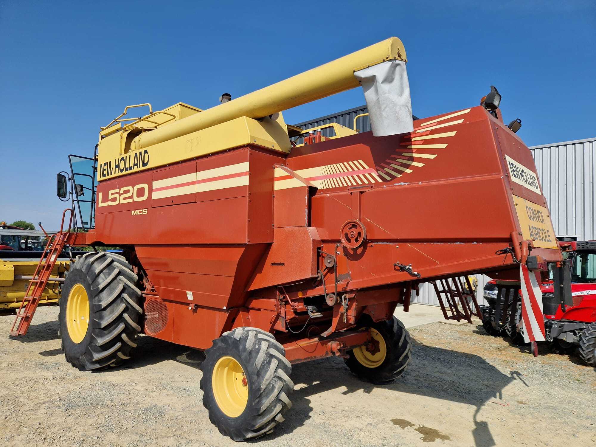 NEW HOLLAND L520 MCS