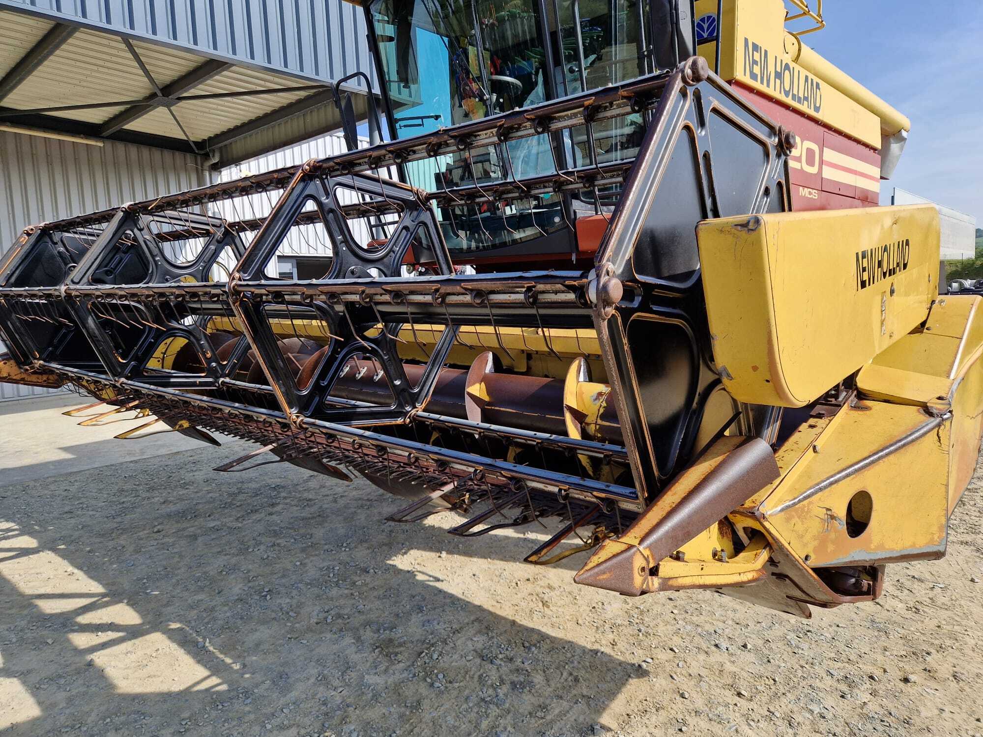 NEW HOLLAND L520 MCS