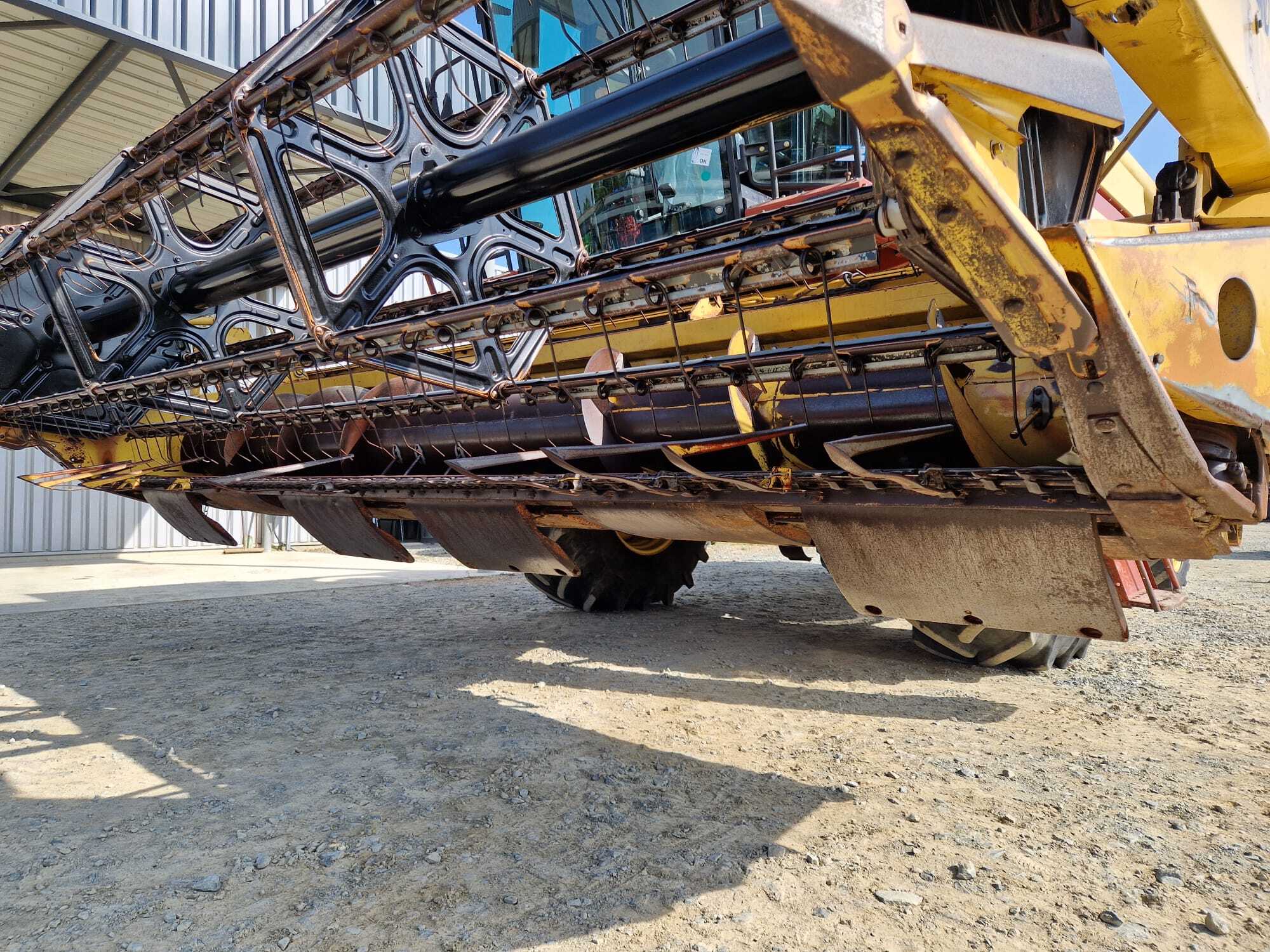 NEW HOLLAND L520 MCS