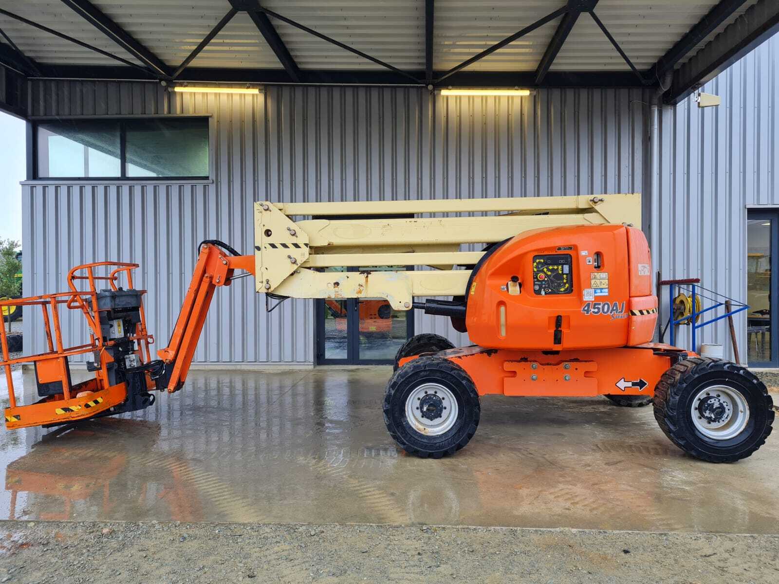 JLG 450AJ II