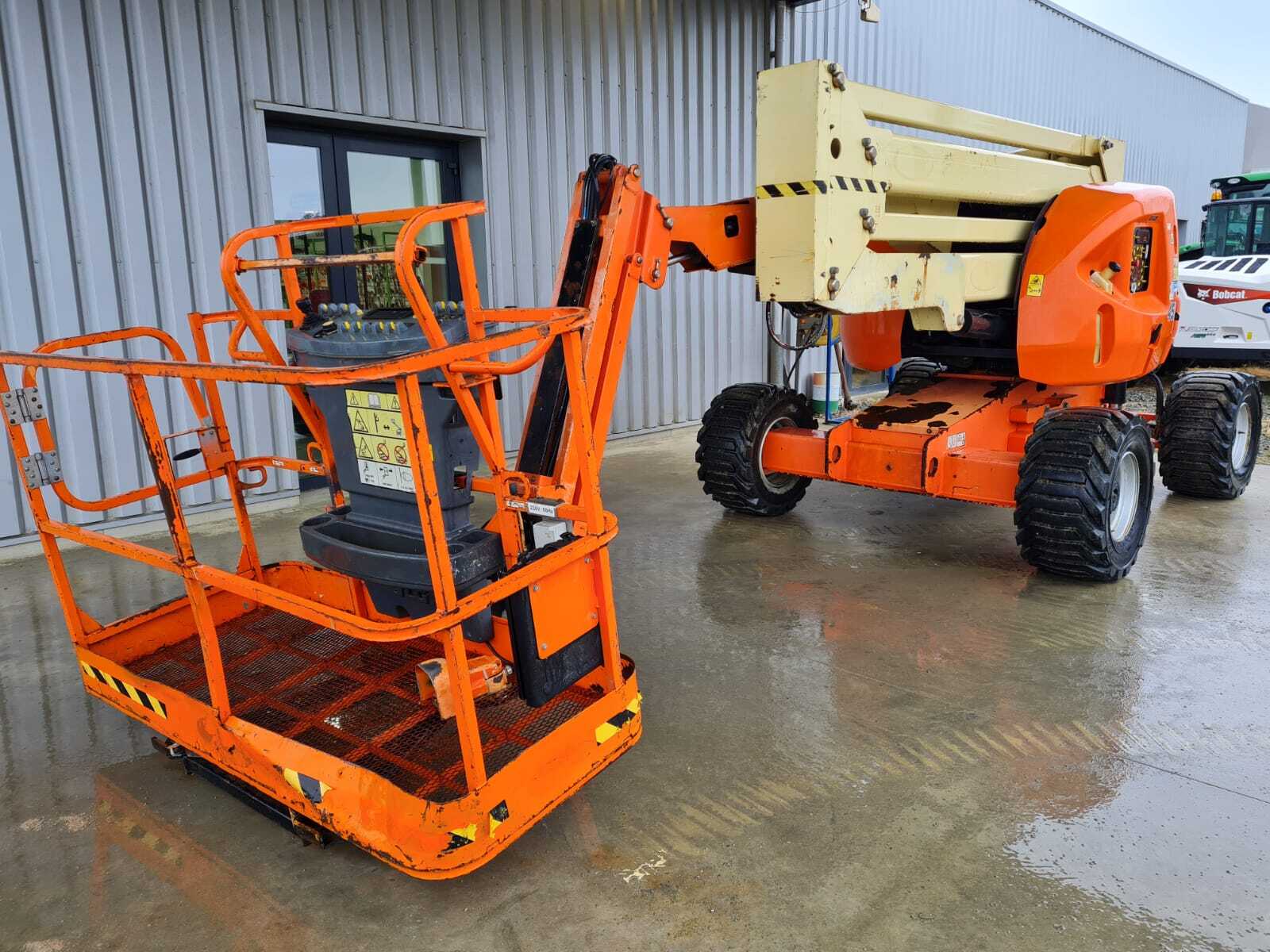 JLG 450AJ II