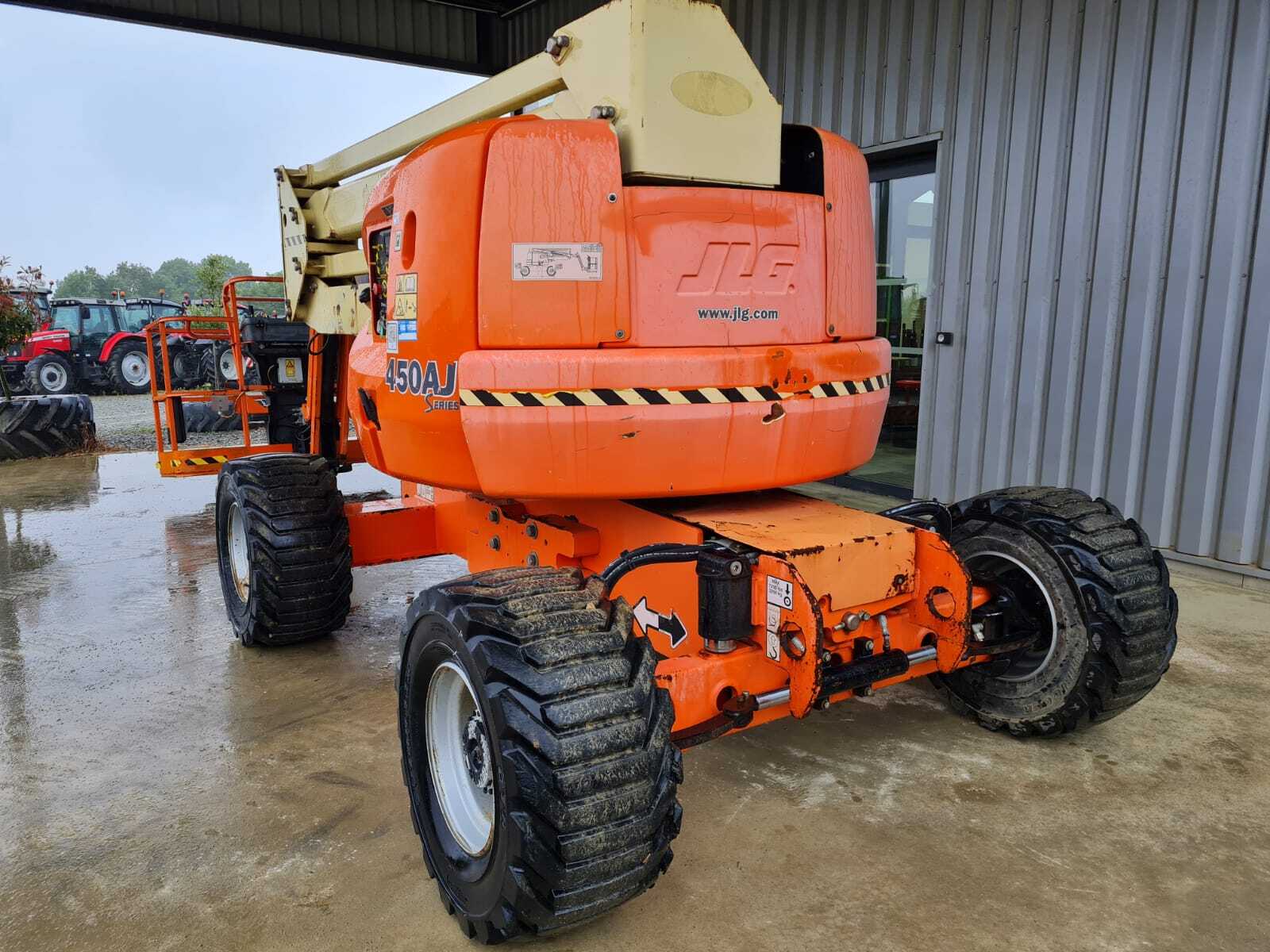 JLG 450AJ II