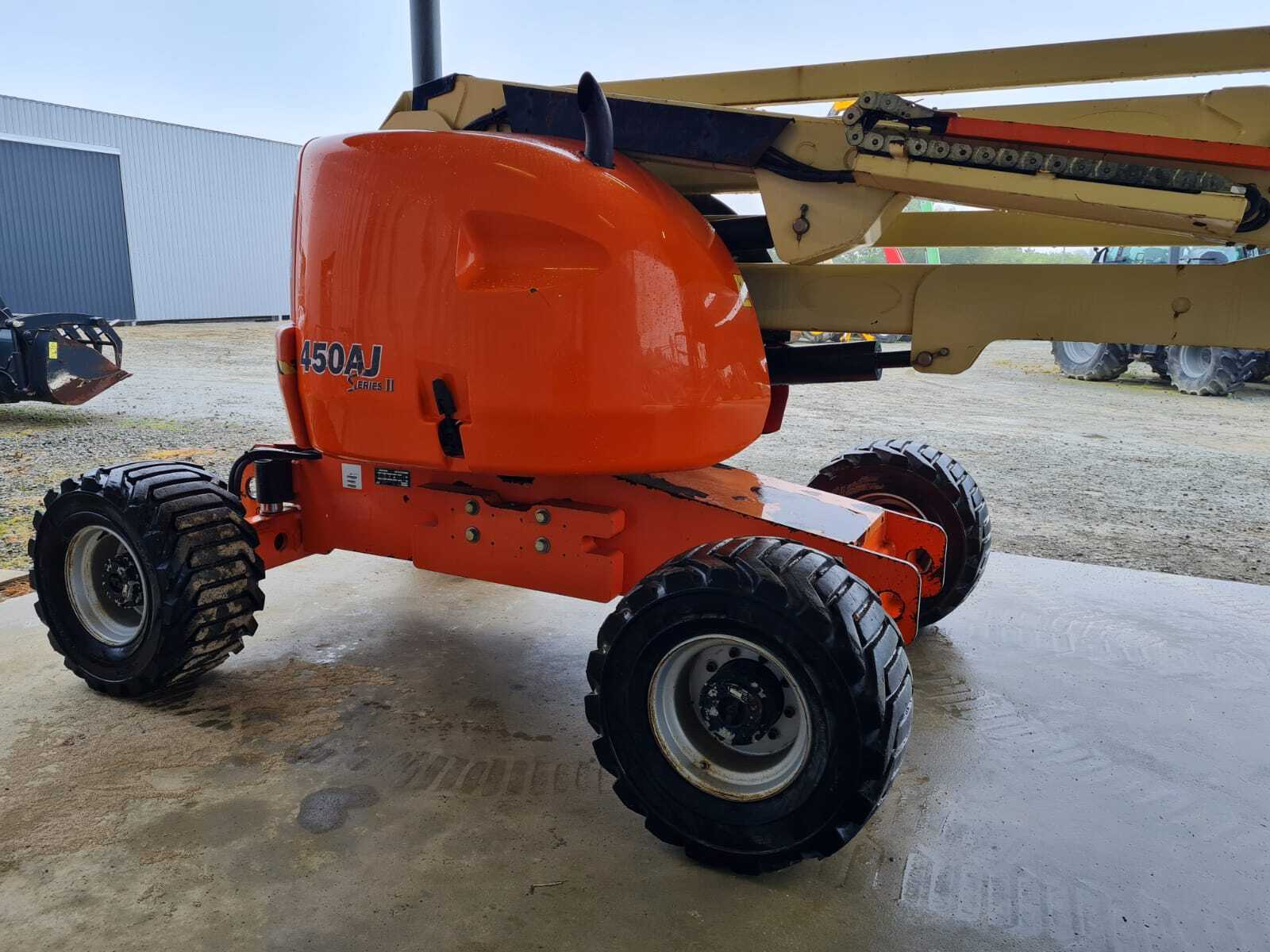 JLG 450AJ II