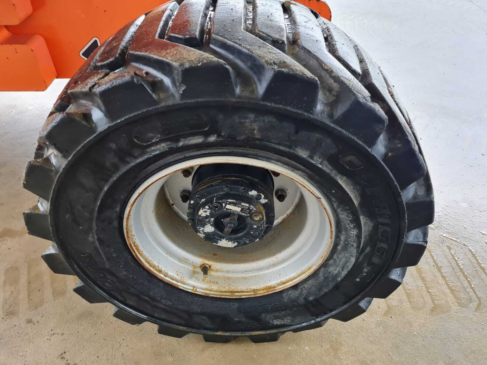 JLG 450AJ II