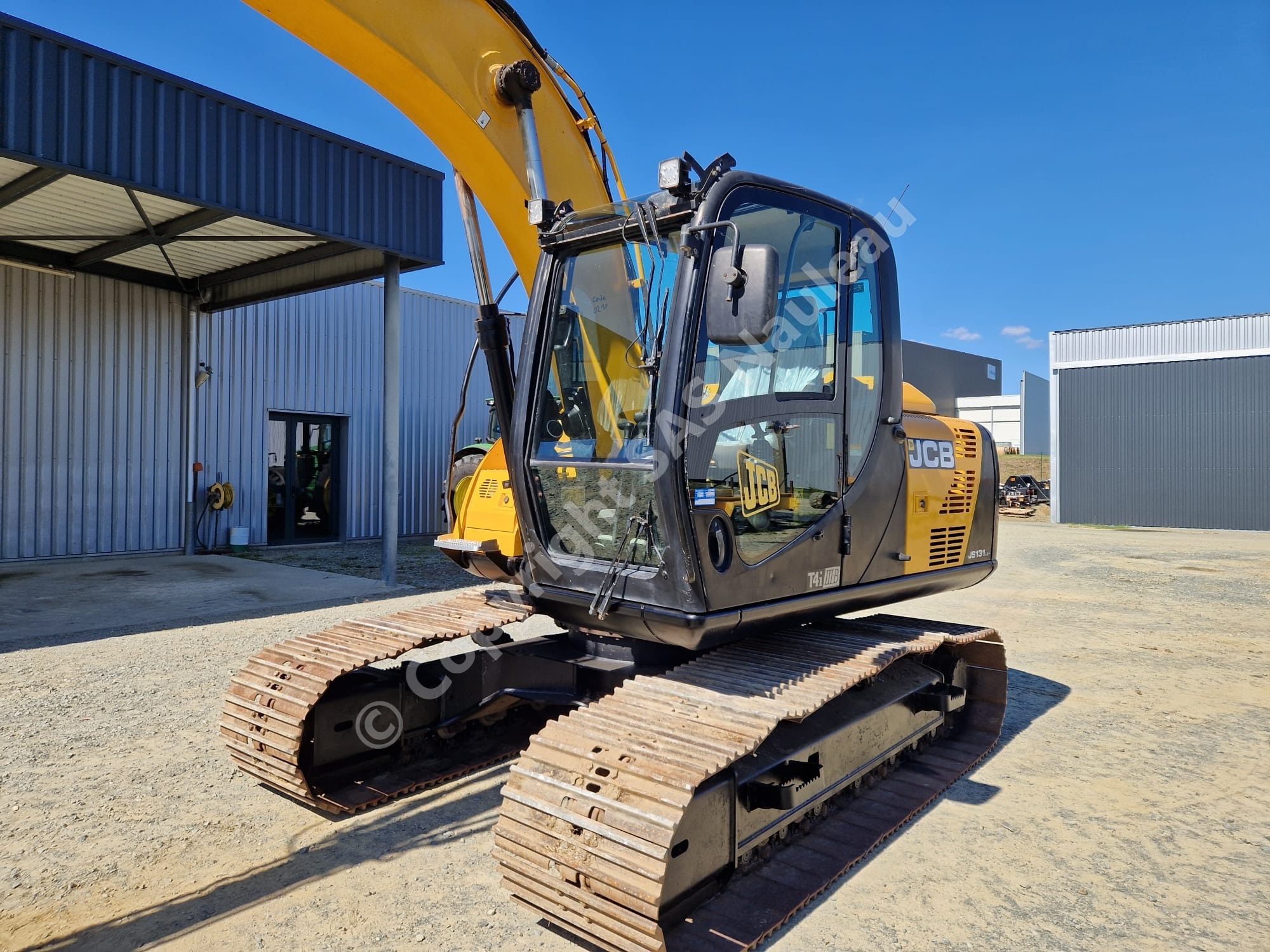 JCB JS131 LC