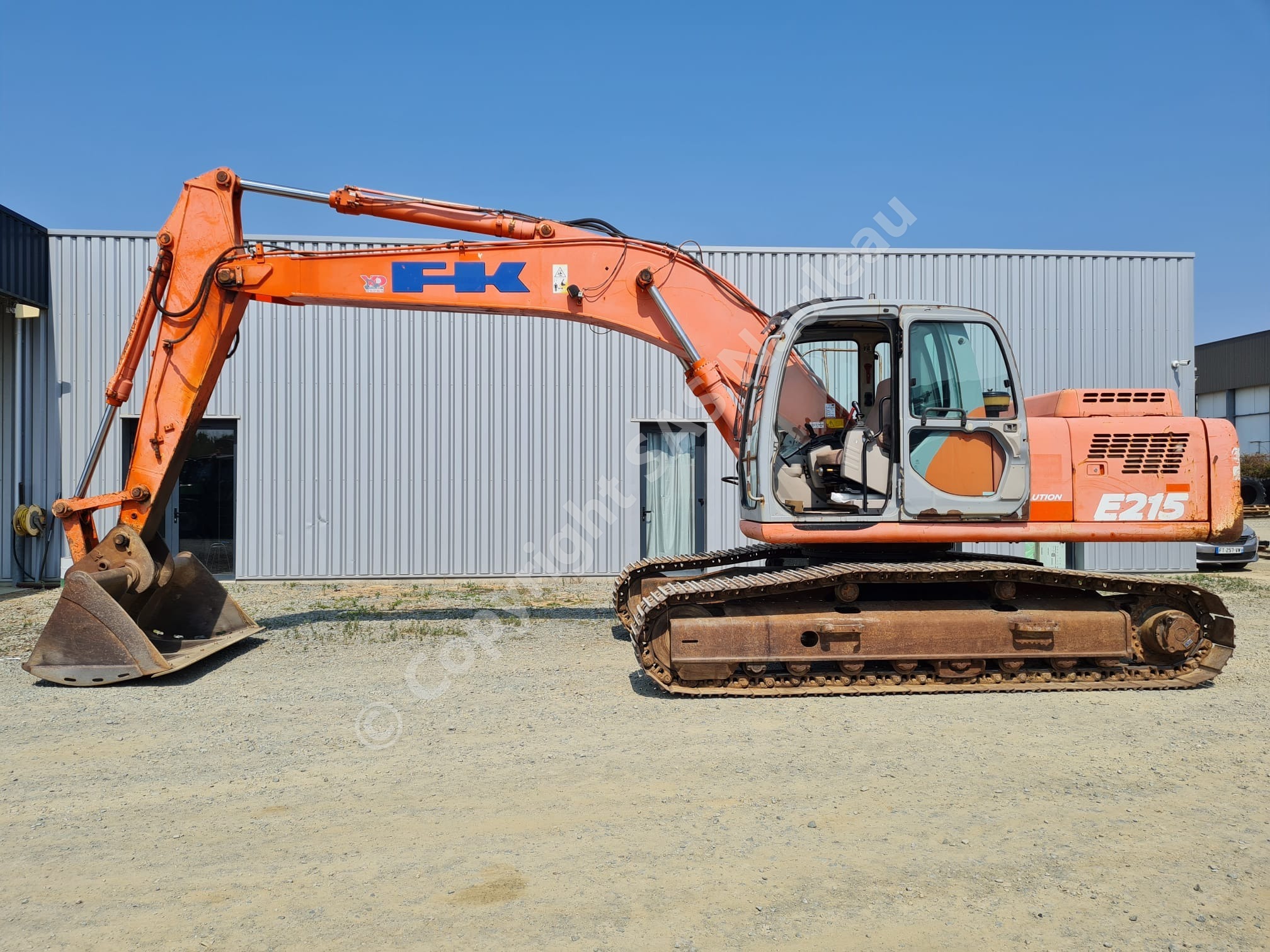 FIAT-KOBELCO E215