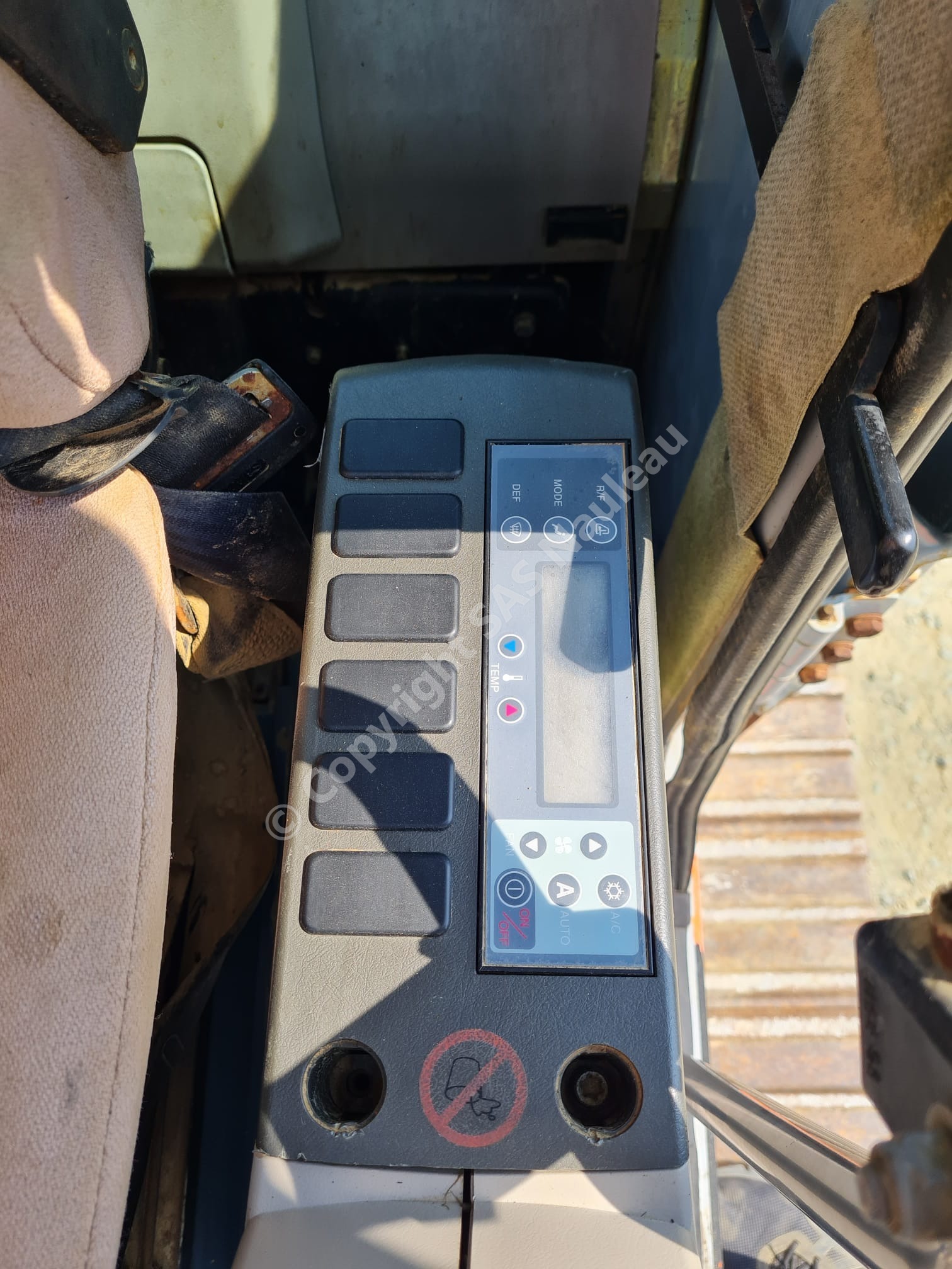 FIAT-KOBELCO E215