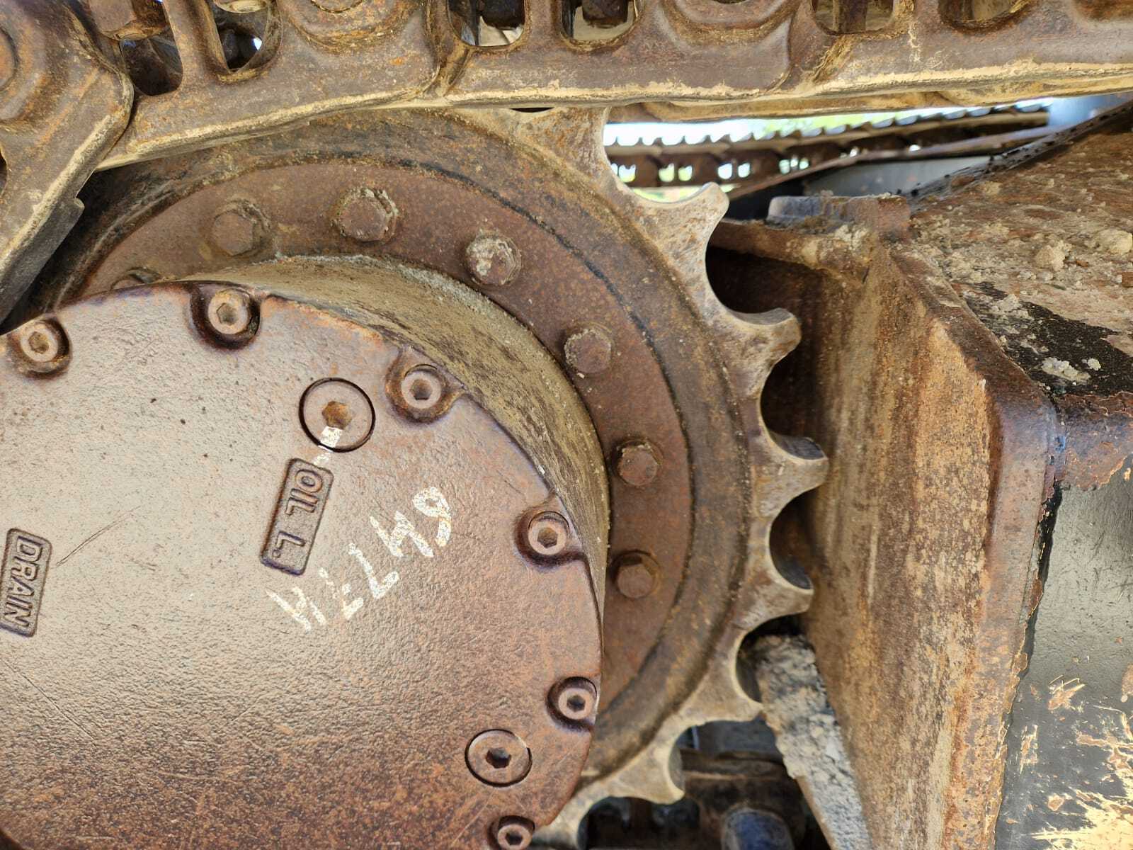 JCB JS131 LC