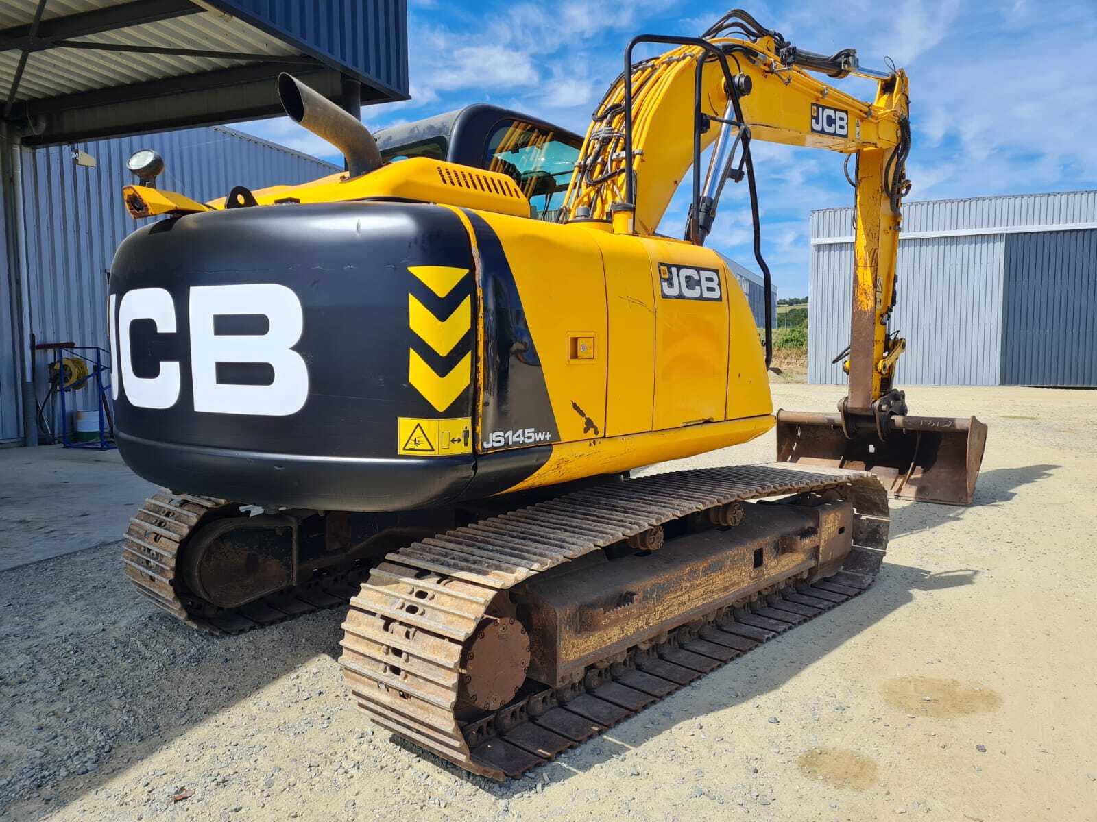 JCB JS145LC