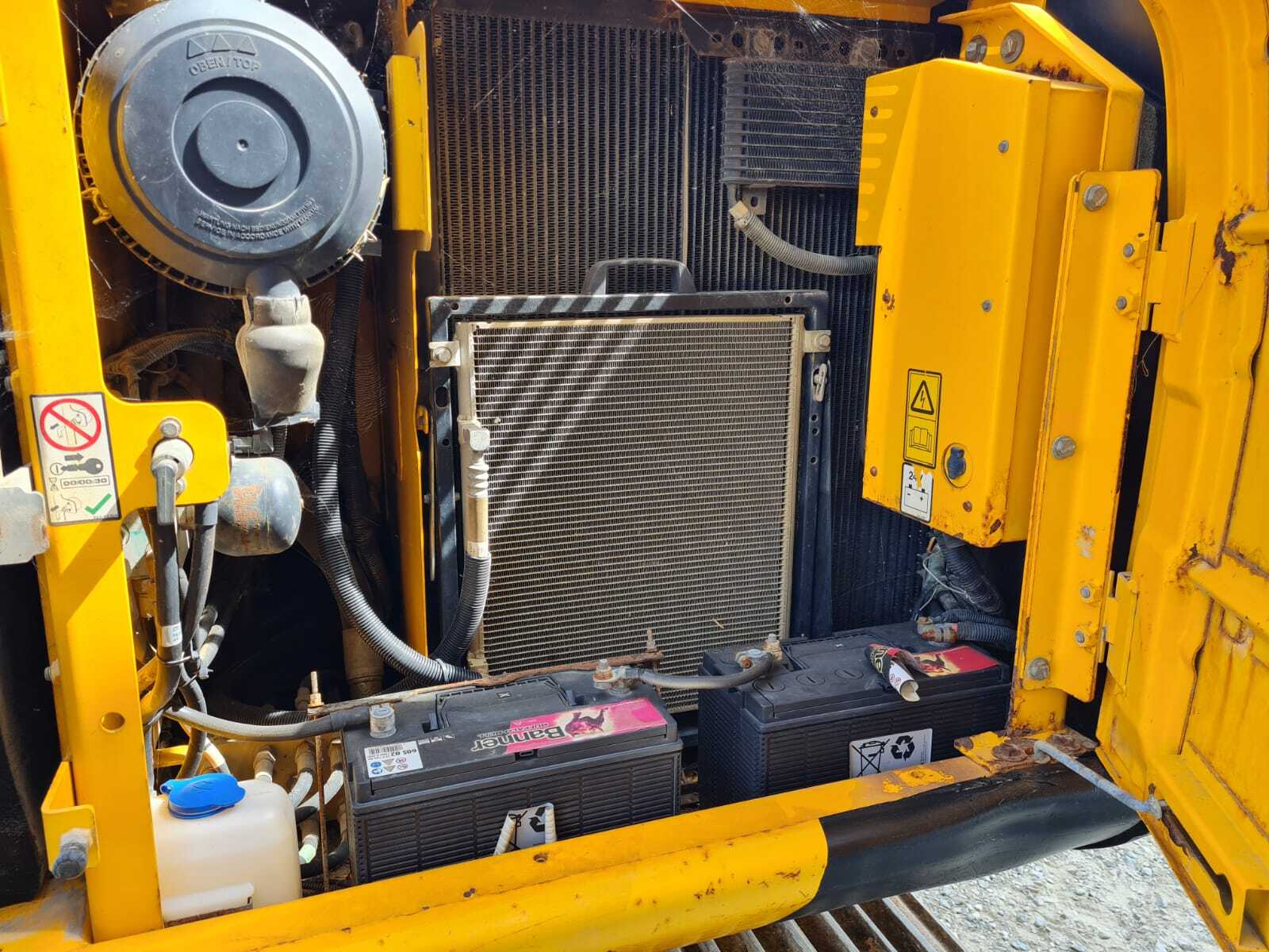 JCB JS145LC