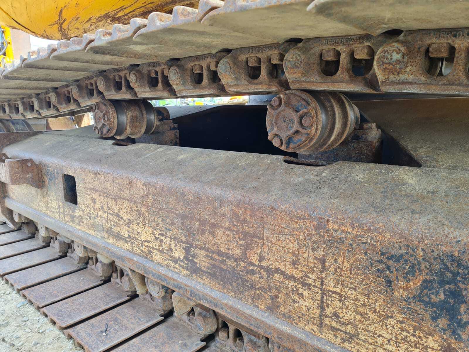 JCB JS145LC