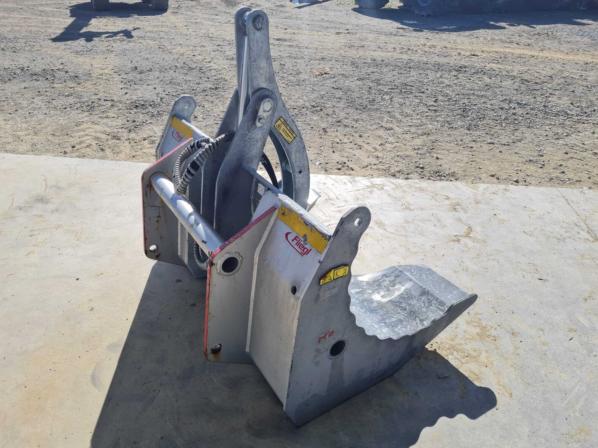 PINCE A BOIS FLIEGL MANITOU