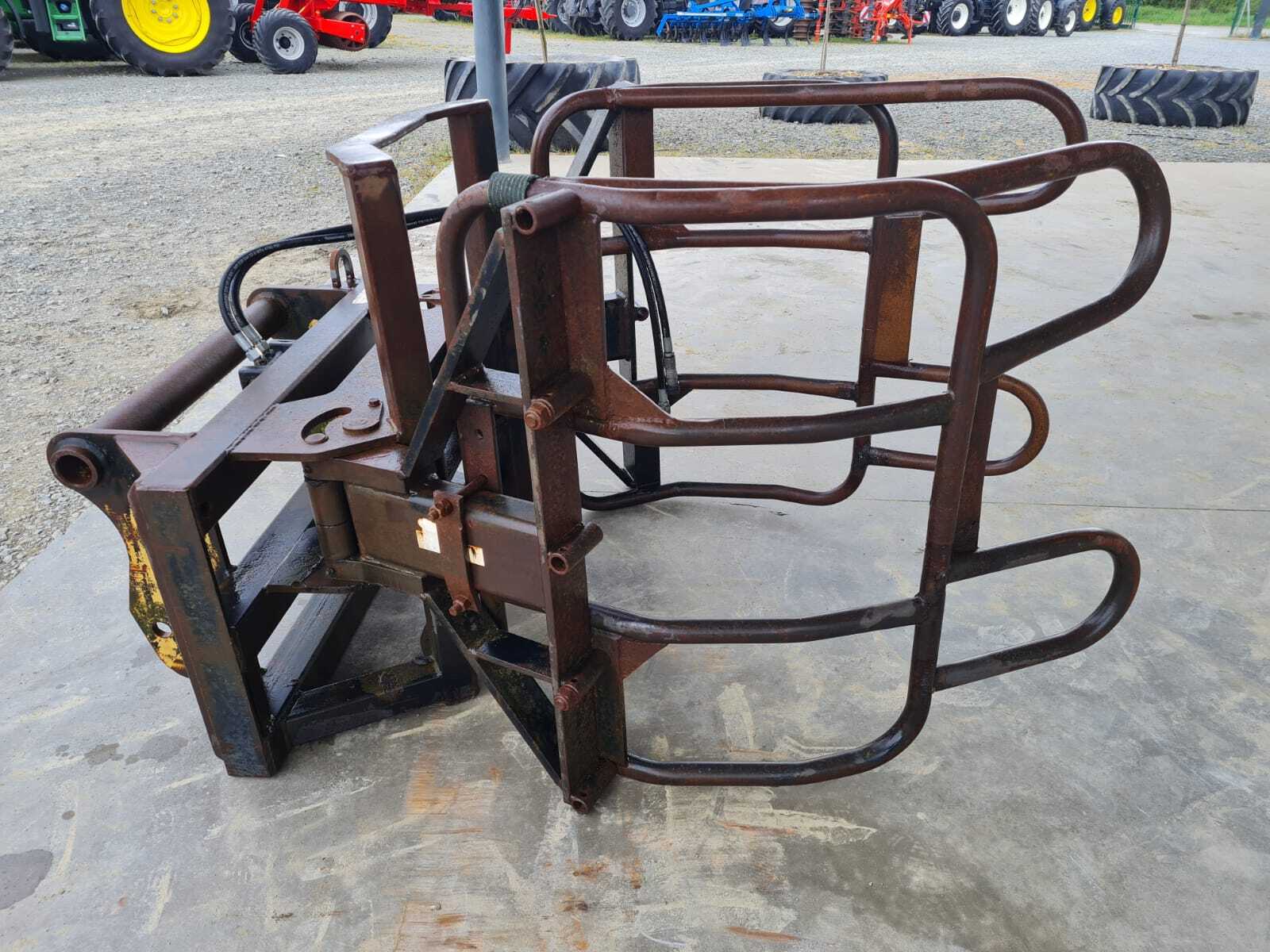 PINCE BALLE RIMAN ATTELAGE MANITOU