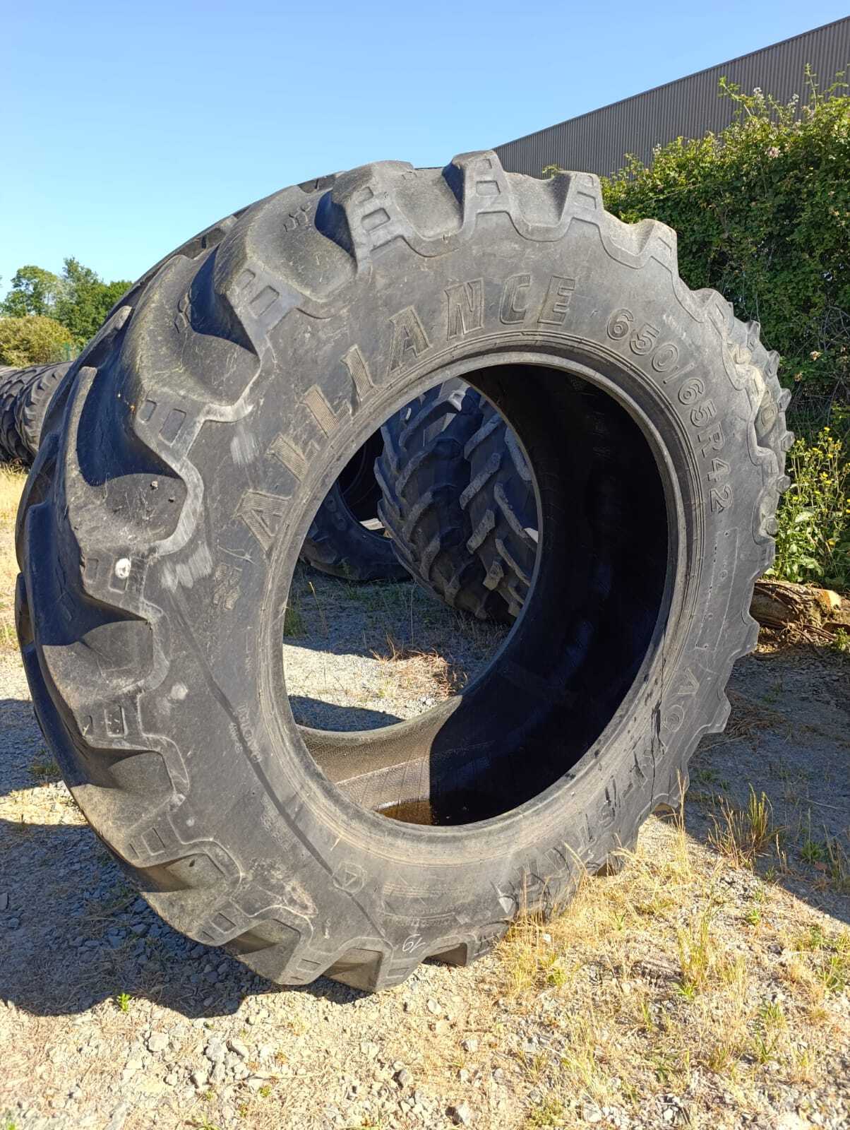 Pneu Alliance 650/65/42
