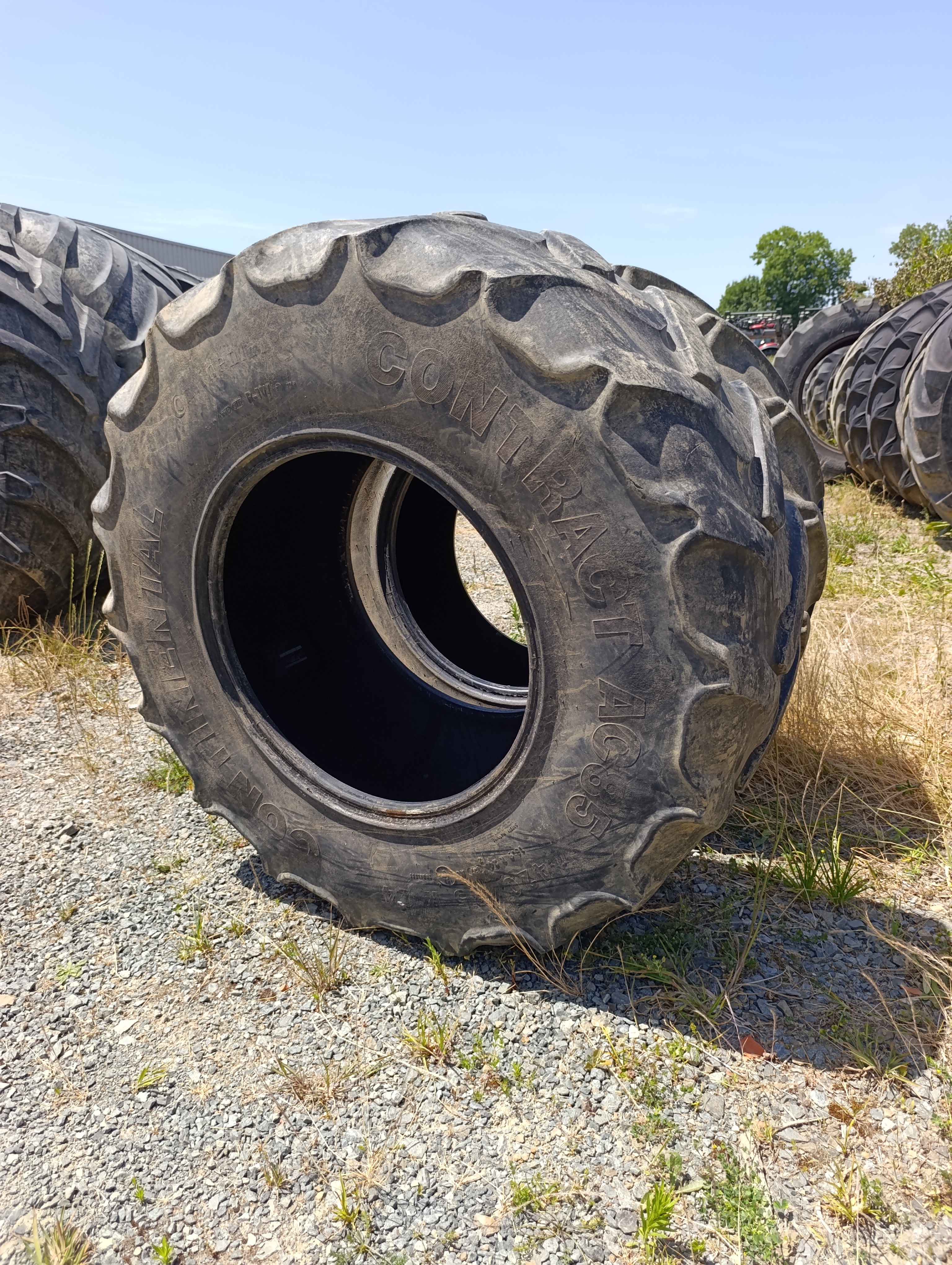 Pneus Continental 420/85/24