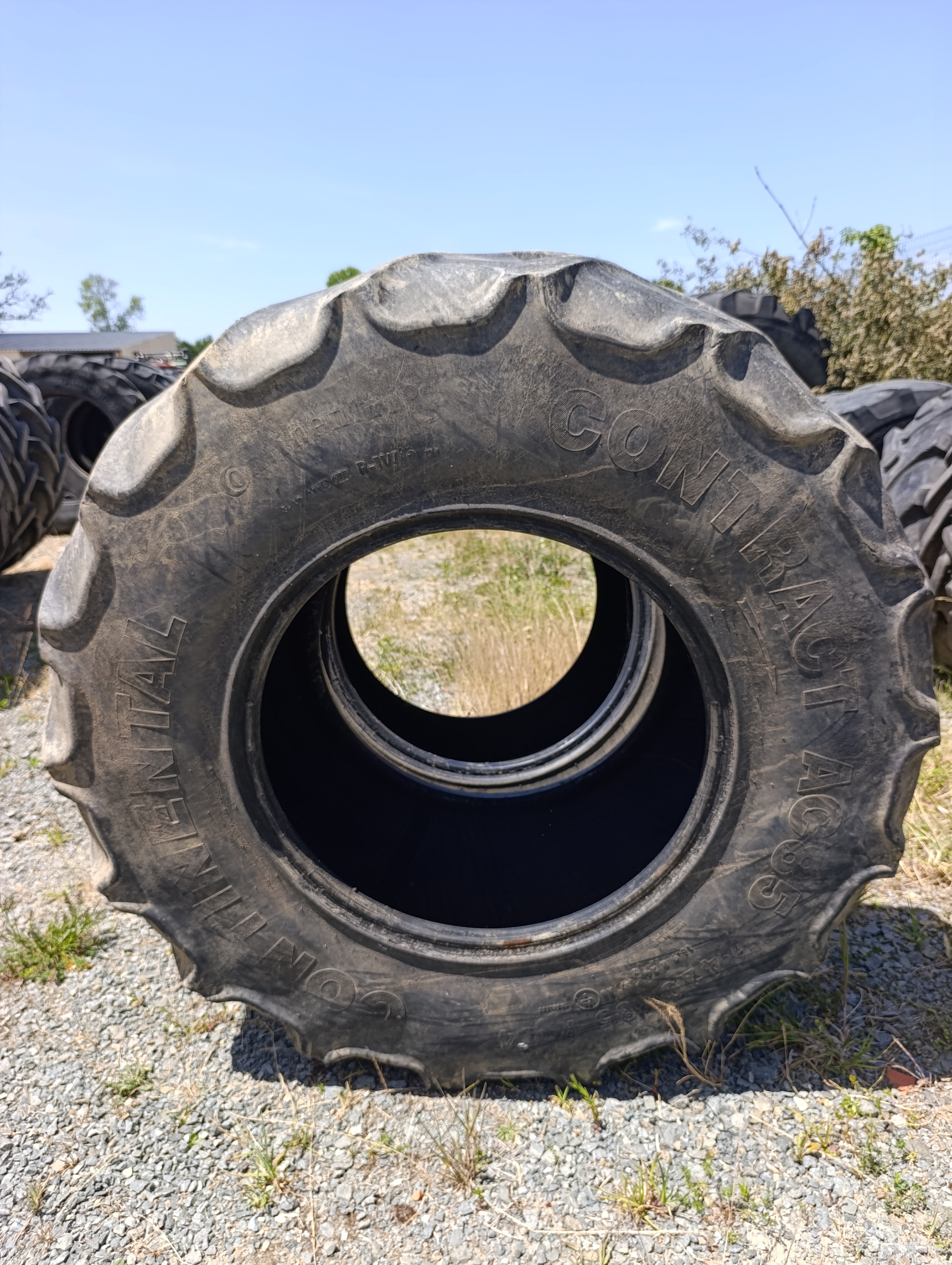 Pneus Continental 420/85/24