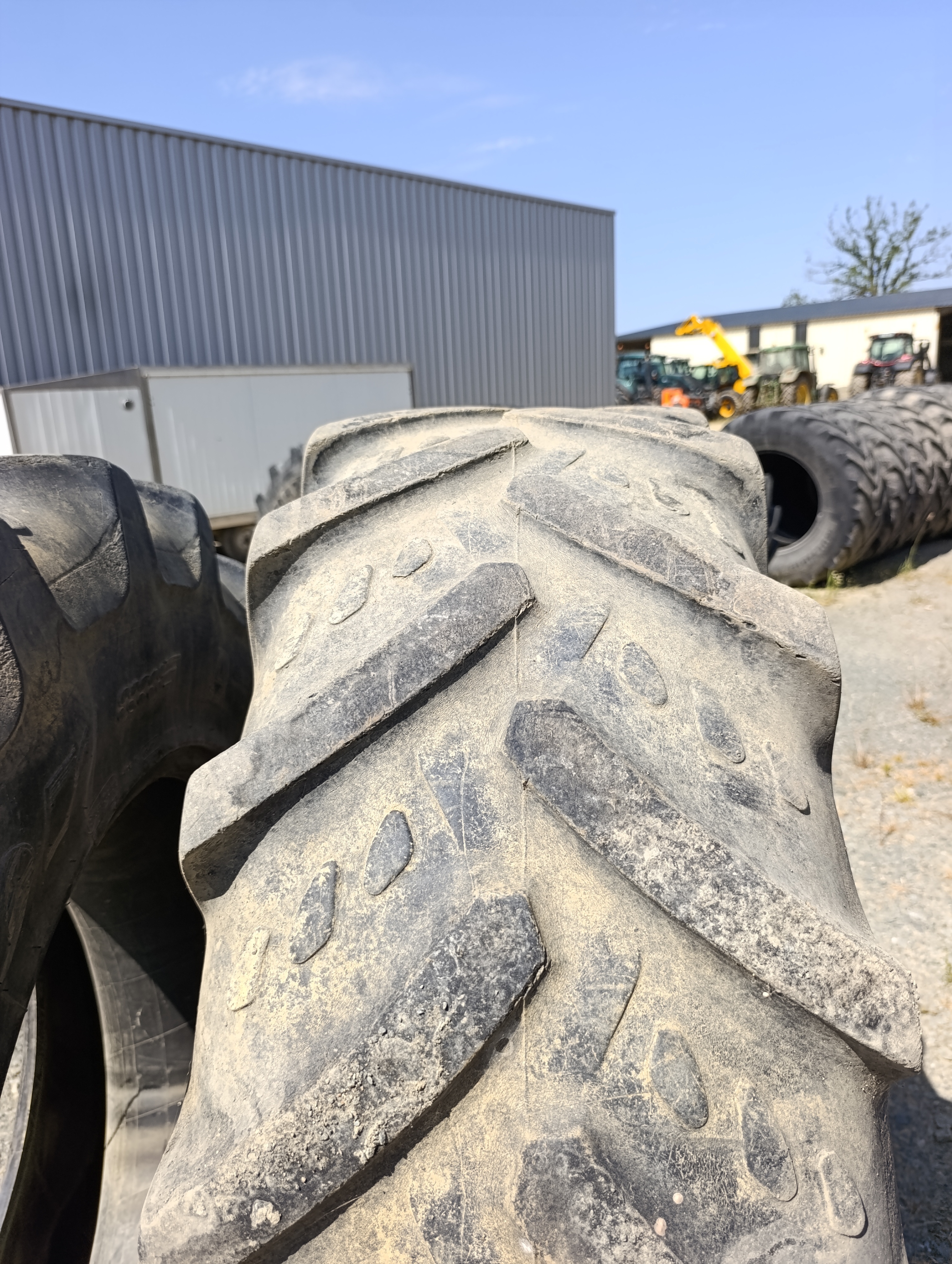 Pneus Kleber 380/85/28