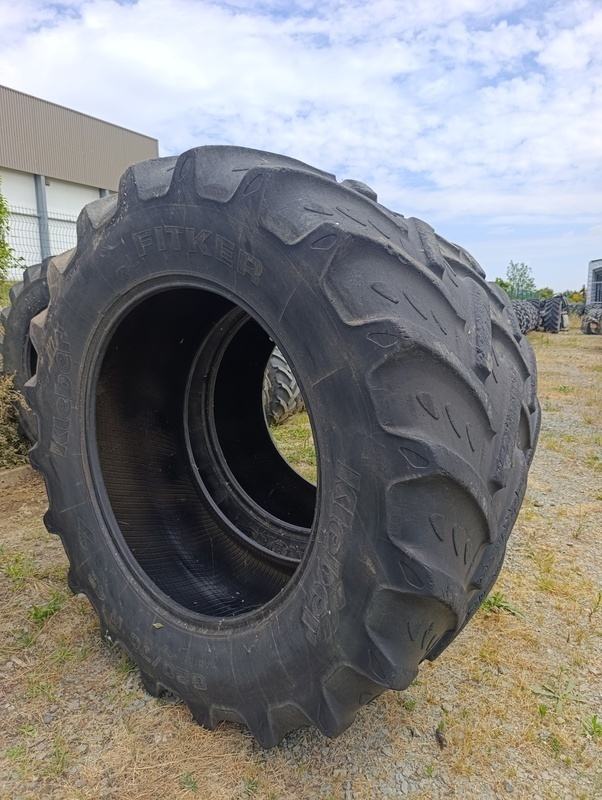 Pneus Kleber 620/70/42