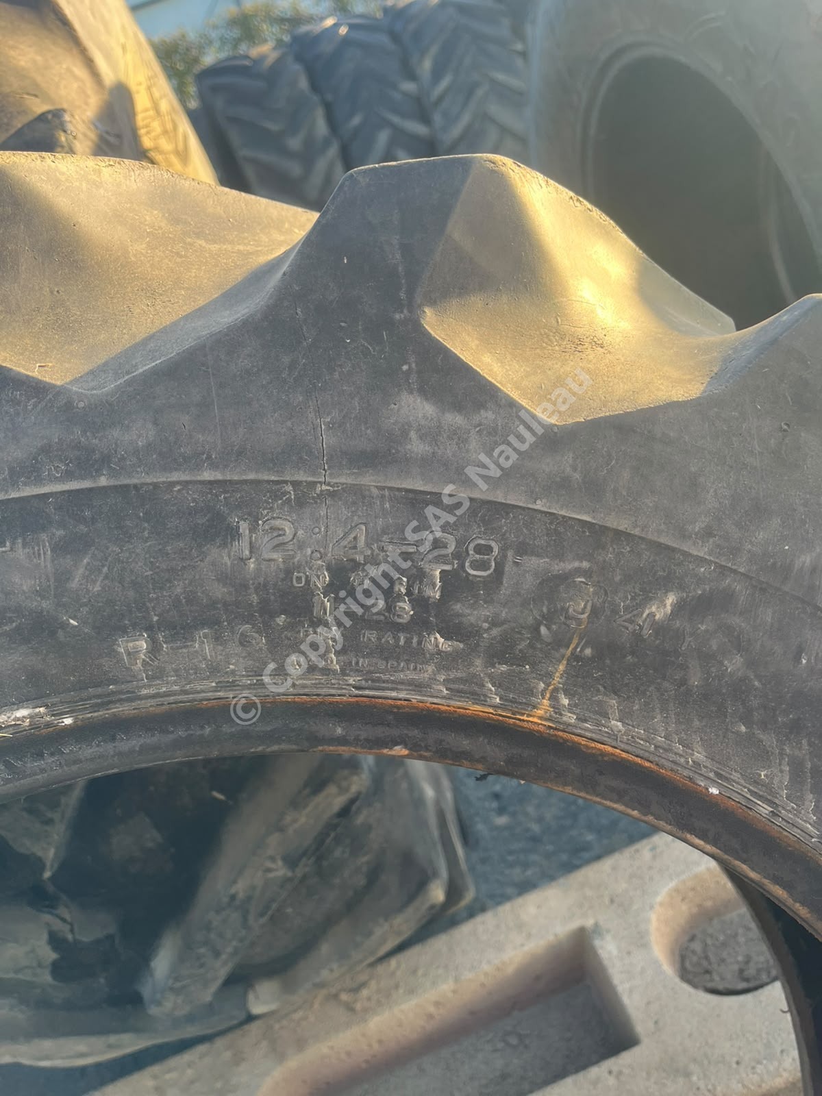 PNEU FIRESTONE 12.4-28