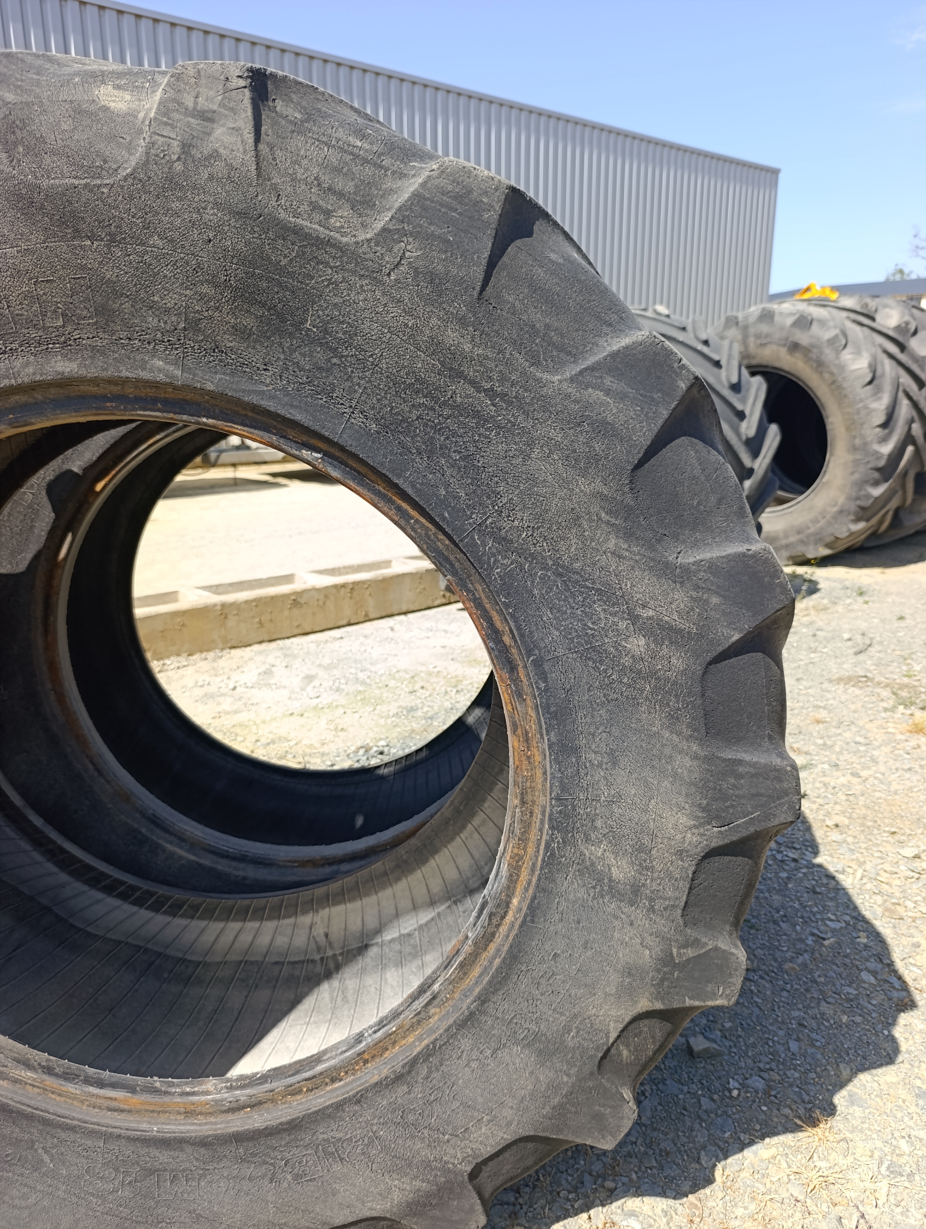 Pneus Michelin 340/85/24