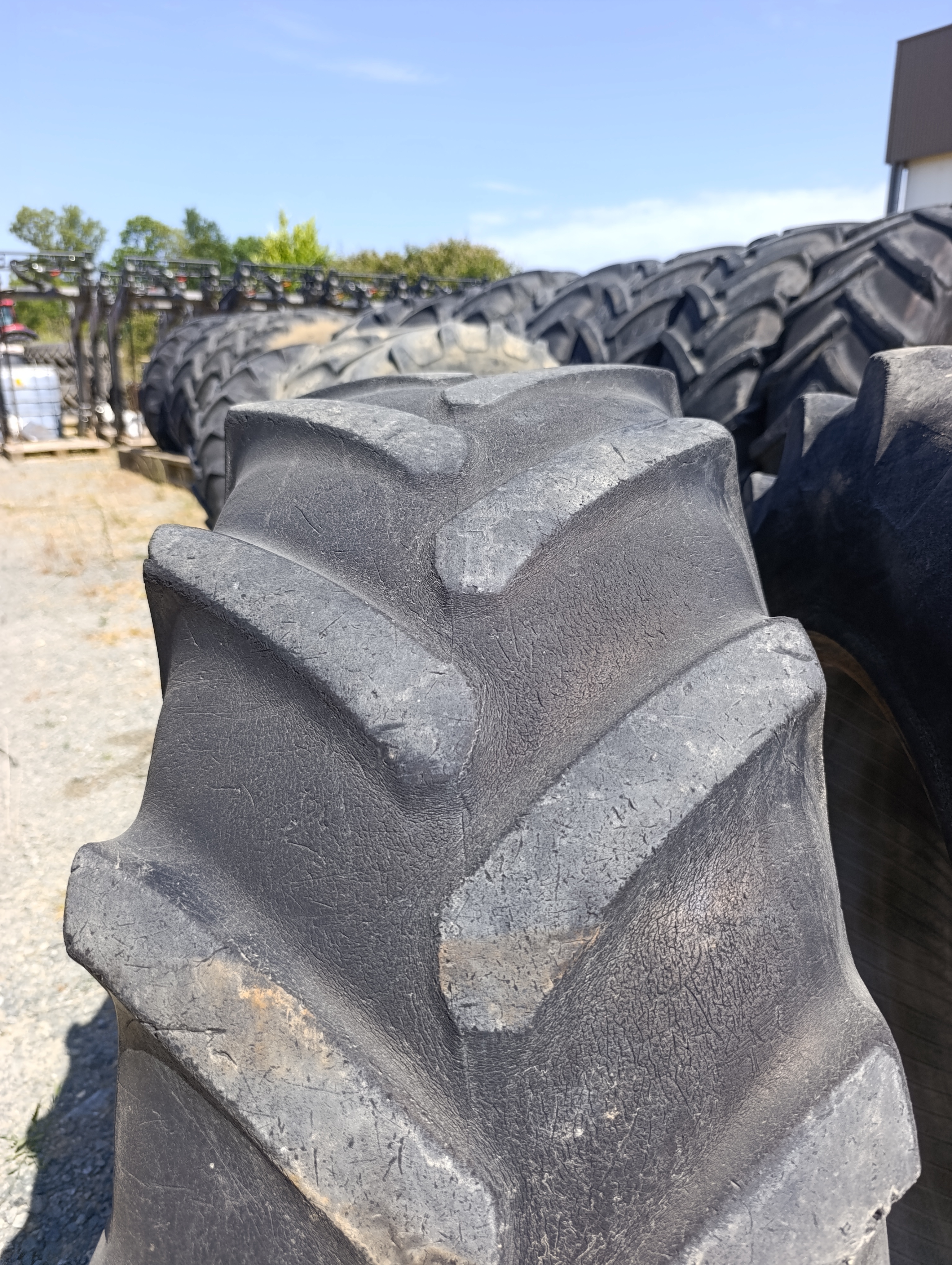 Pneus Michelin 340/85/24