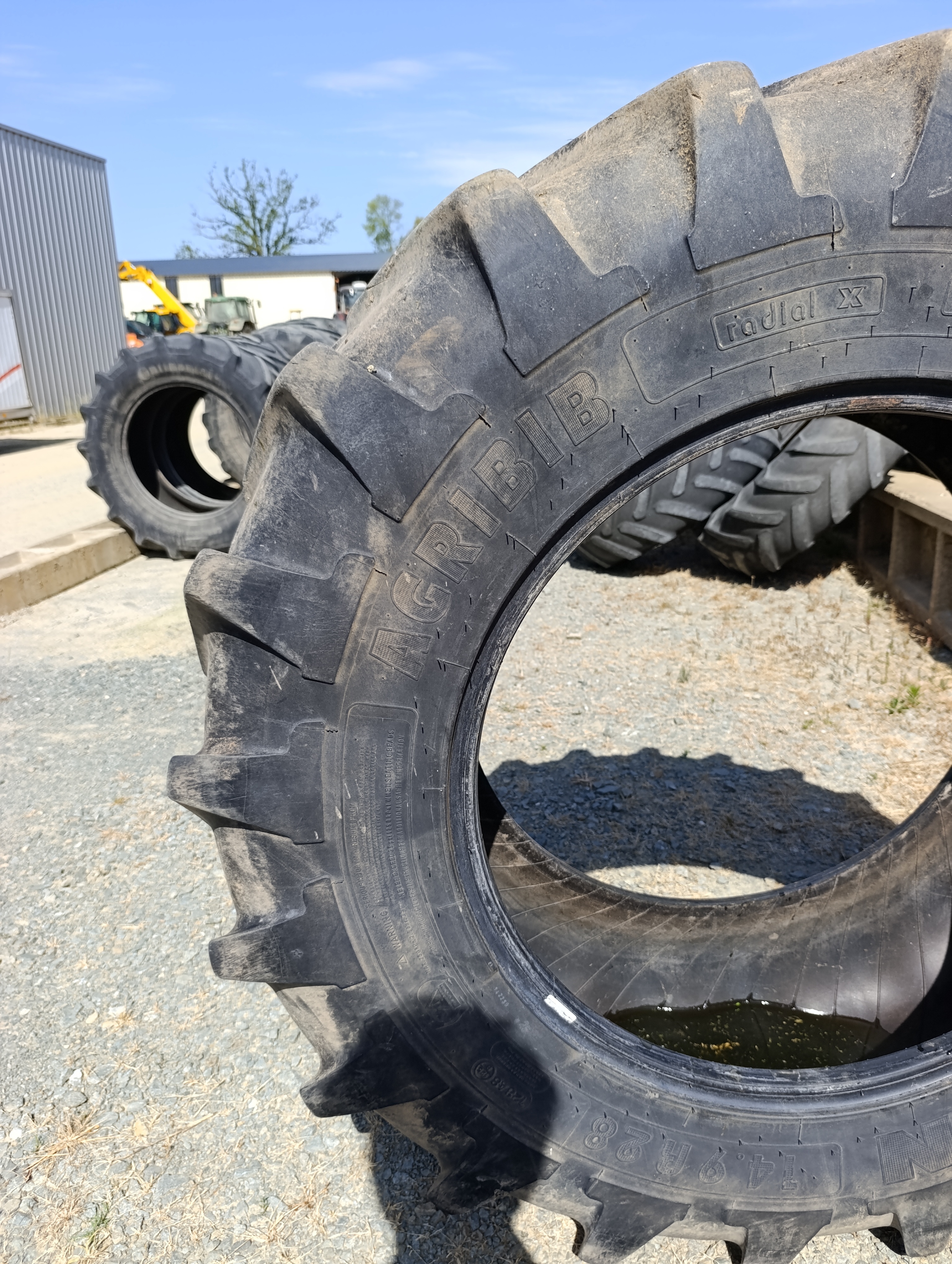 Pneu Michelin 380/85/28