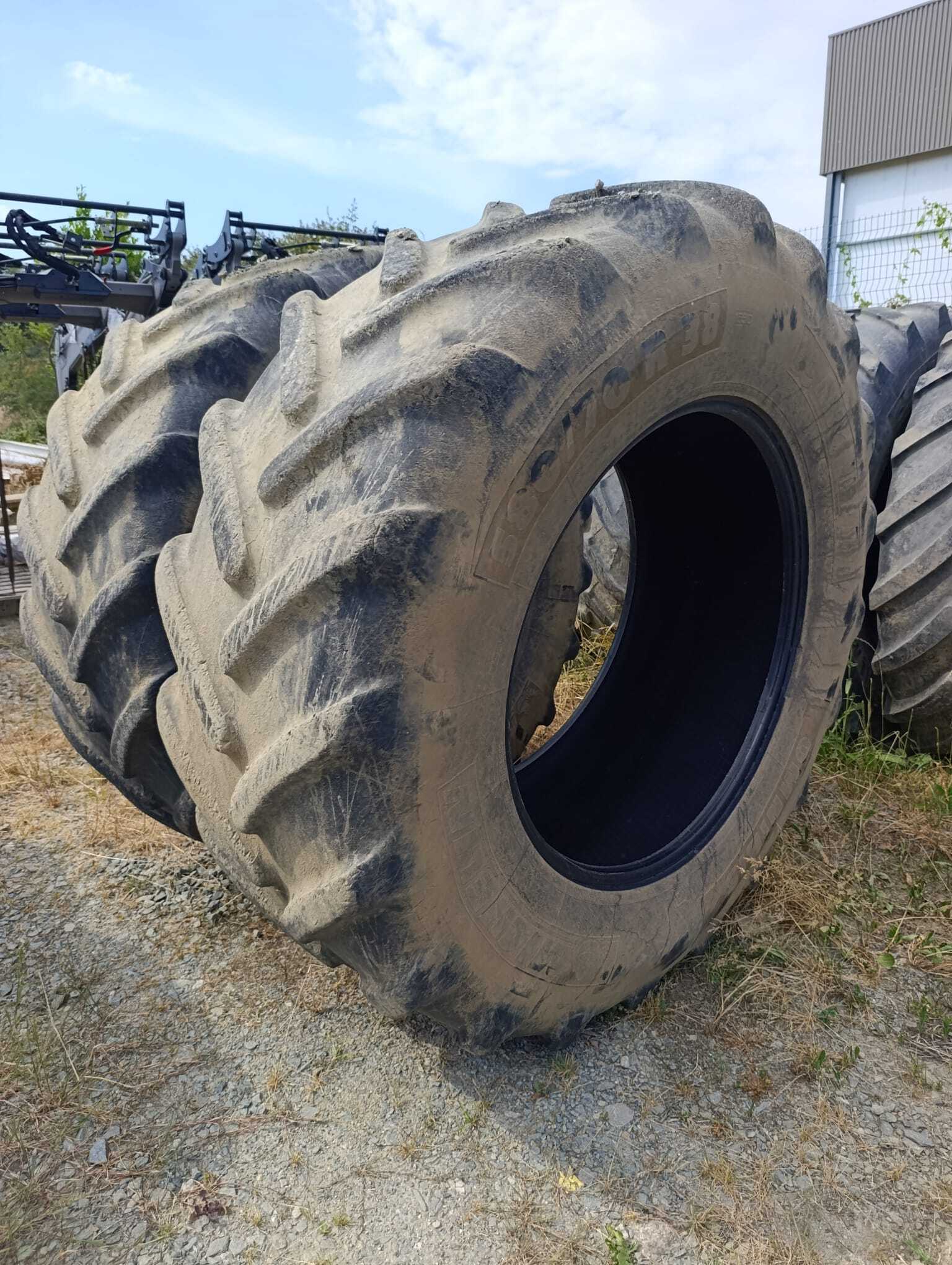 Pneus Michelin 580/70/38