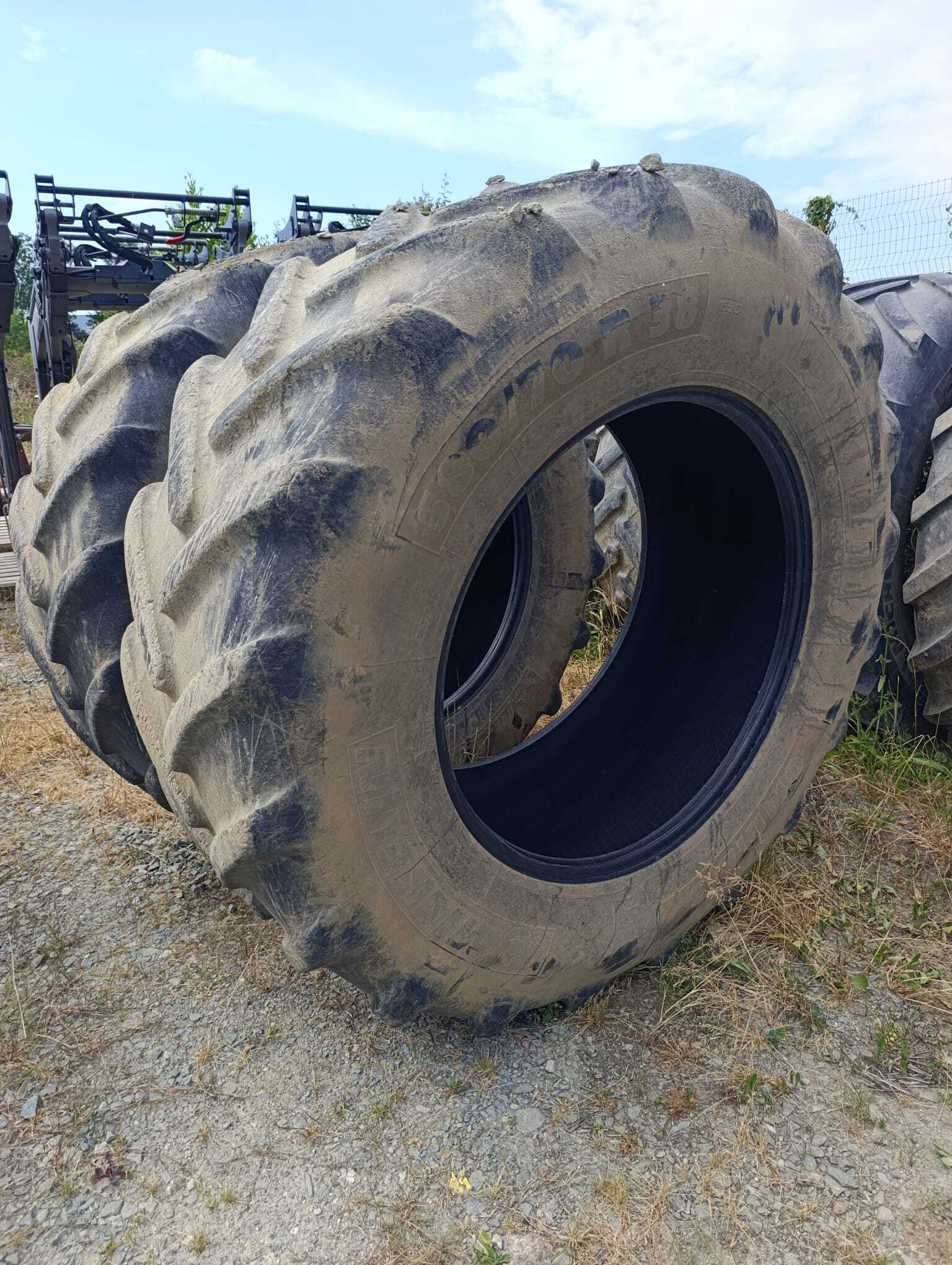 Pneus Michelin 580/70/38