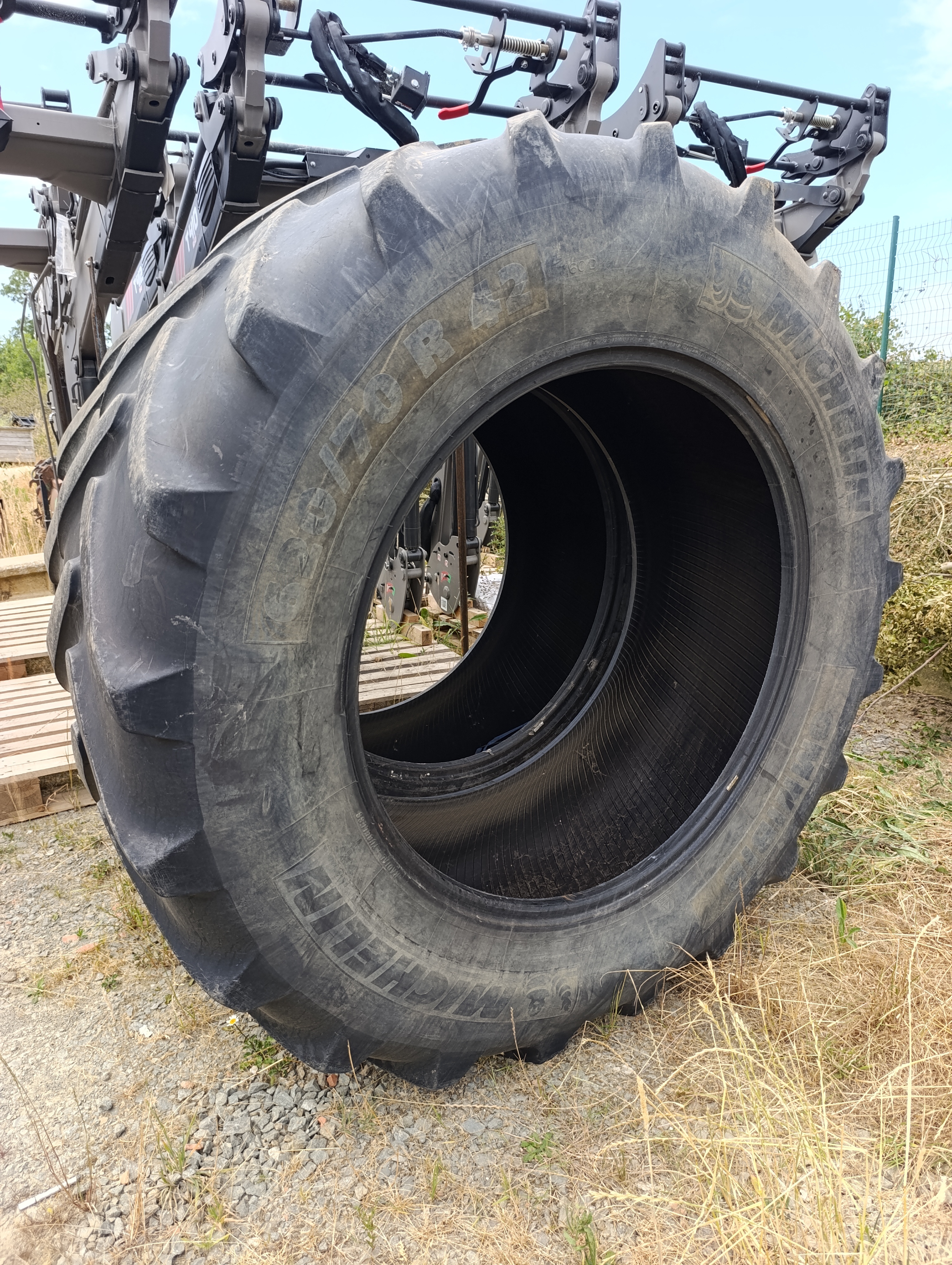 Pneus Michelin 620/70/42