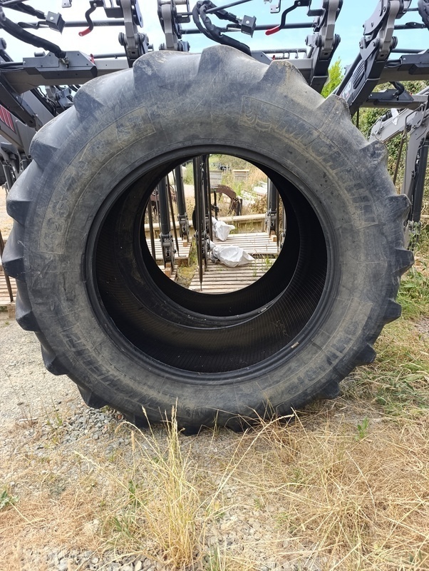 Pneus Michelin 620/70/42