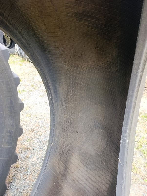 Pneus Michelin 620/70/42