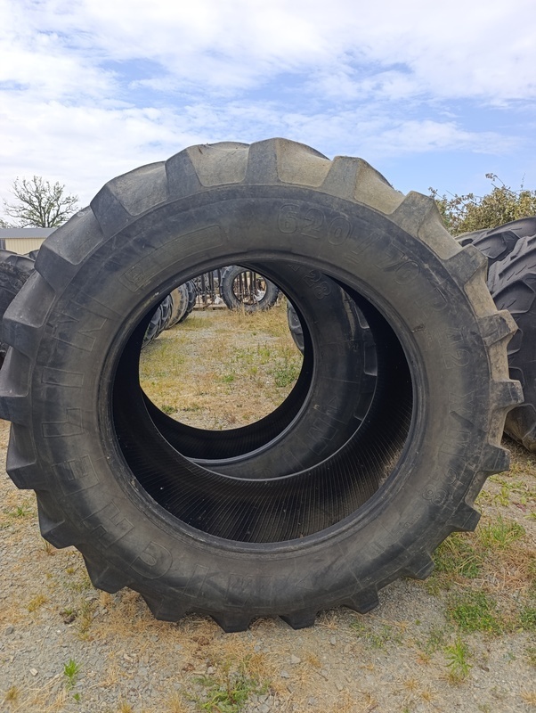 Pneus Michelin 620/70/42