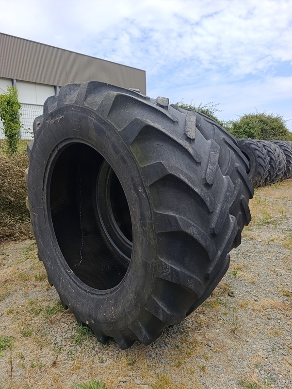 Pneus Michelin 620/70/42