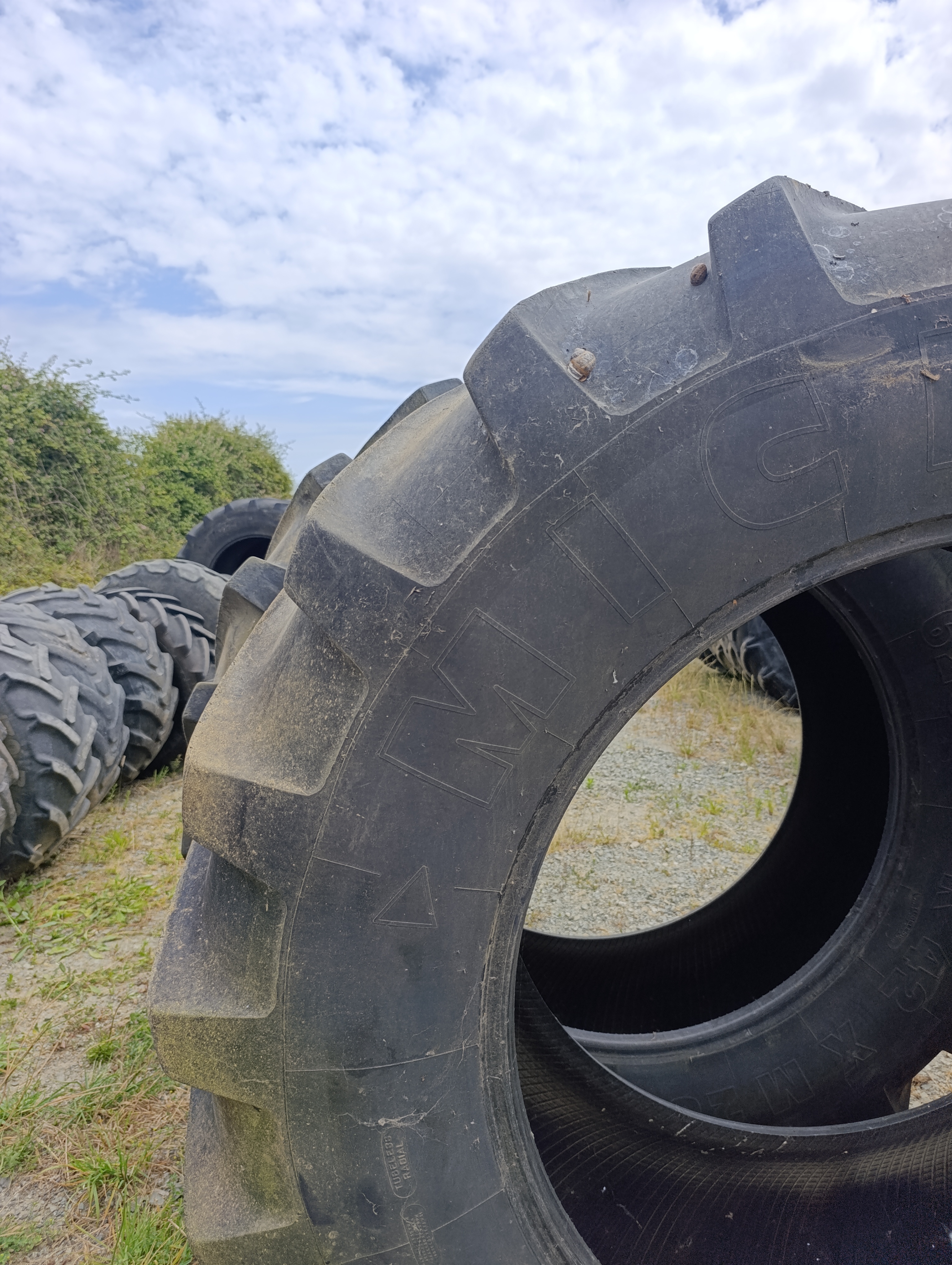 Pneus Michelin 620/70/42