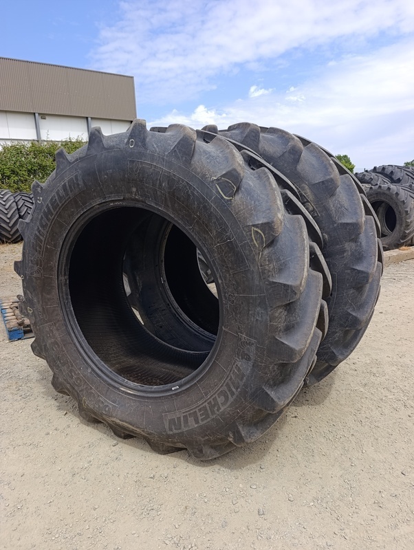 Pneus Michelin 650/65/38