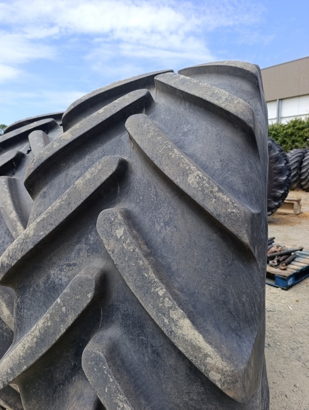 Pneus Michelin 650/65/38