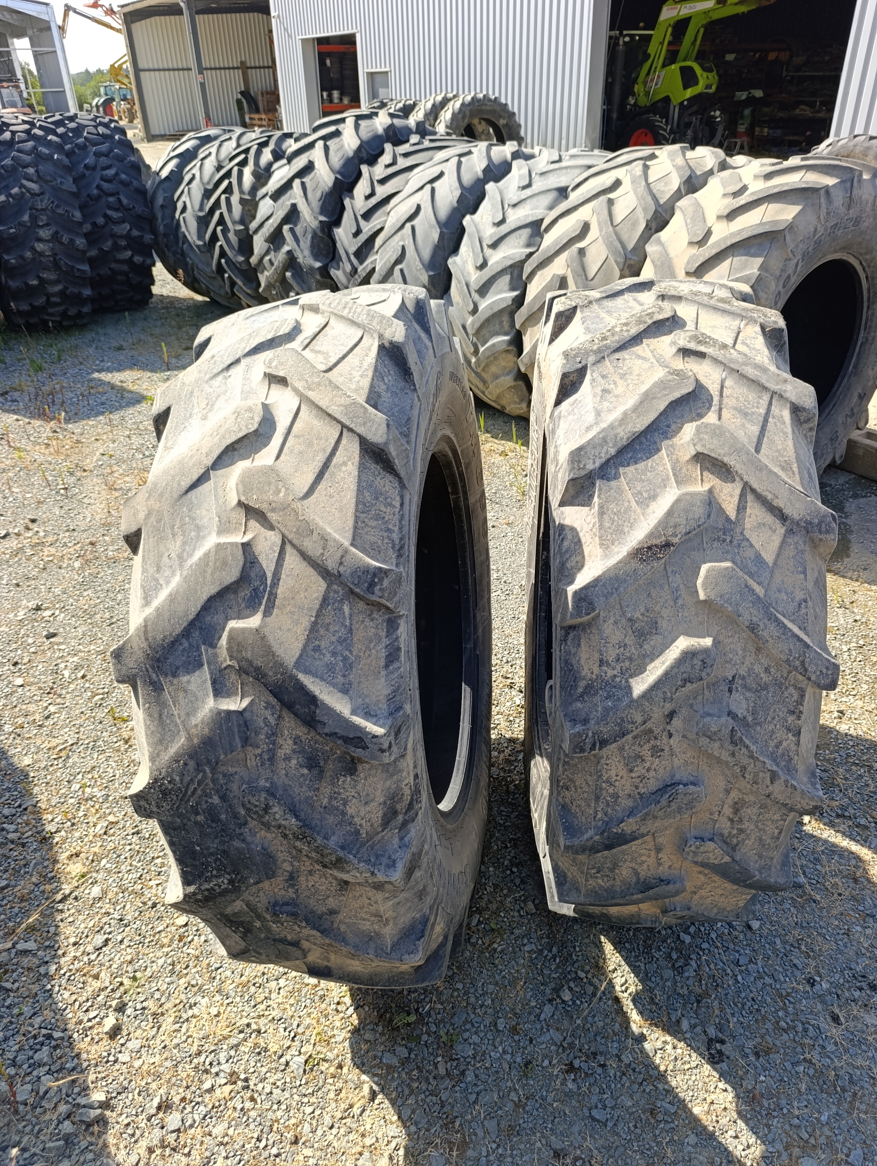 Pneus Trelleborg 380/85/28