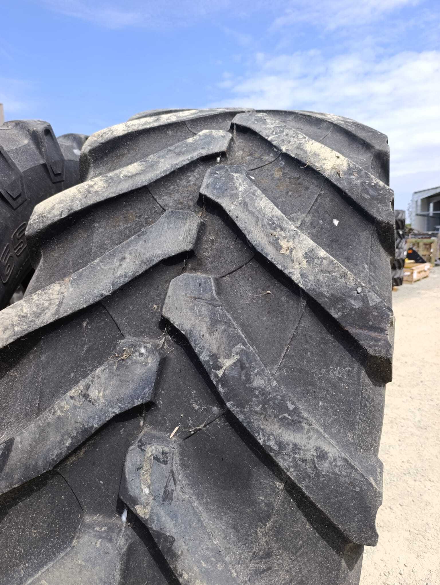 Pneus Trelleborg 650/65/38