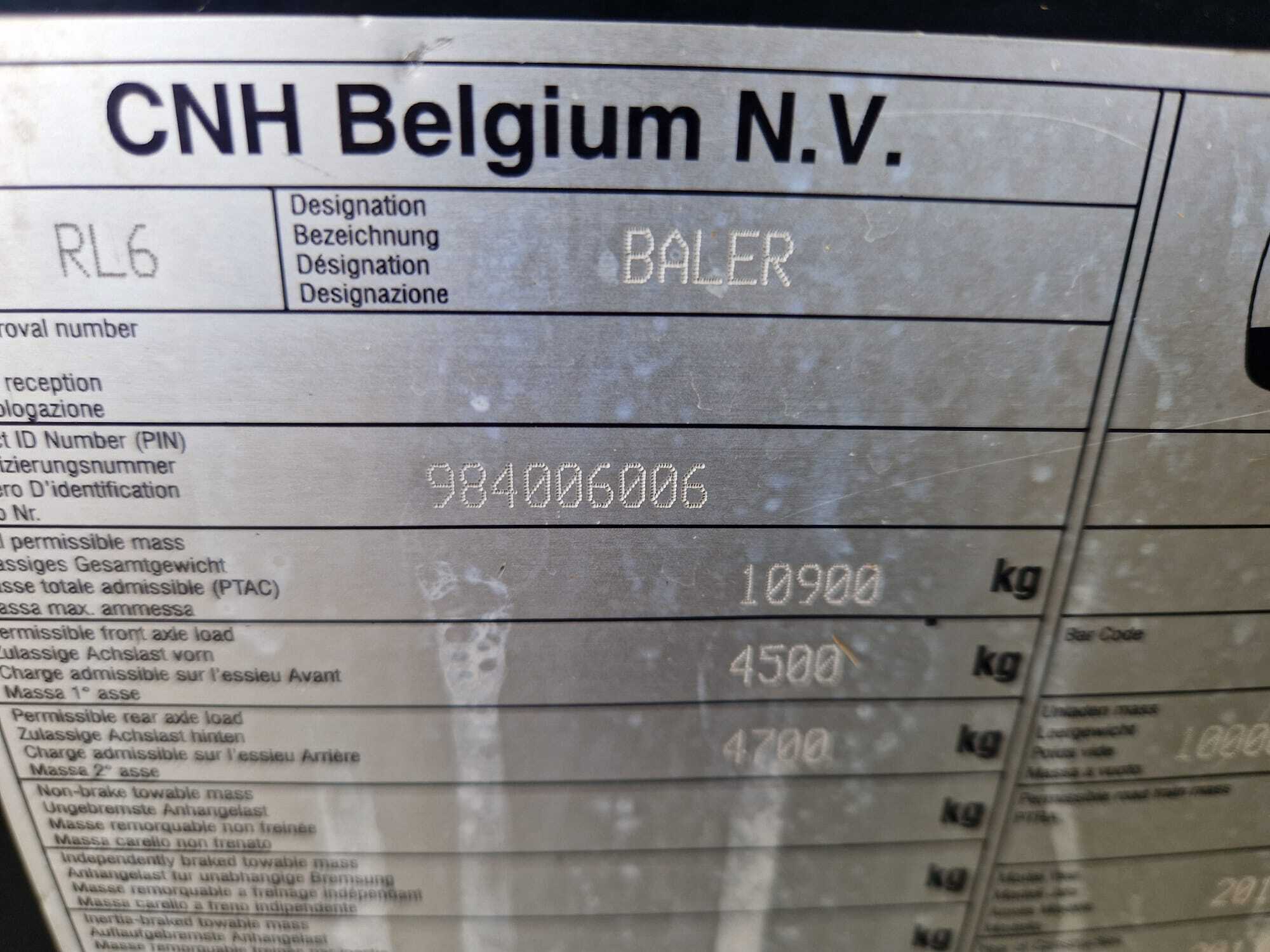 NEW HOLLAND 1290 CROP CUTTER