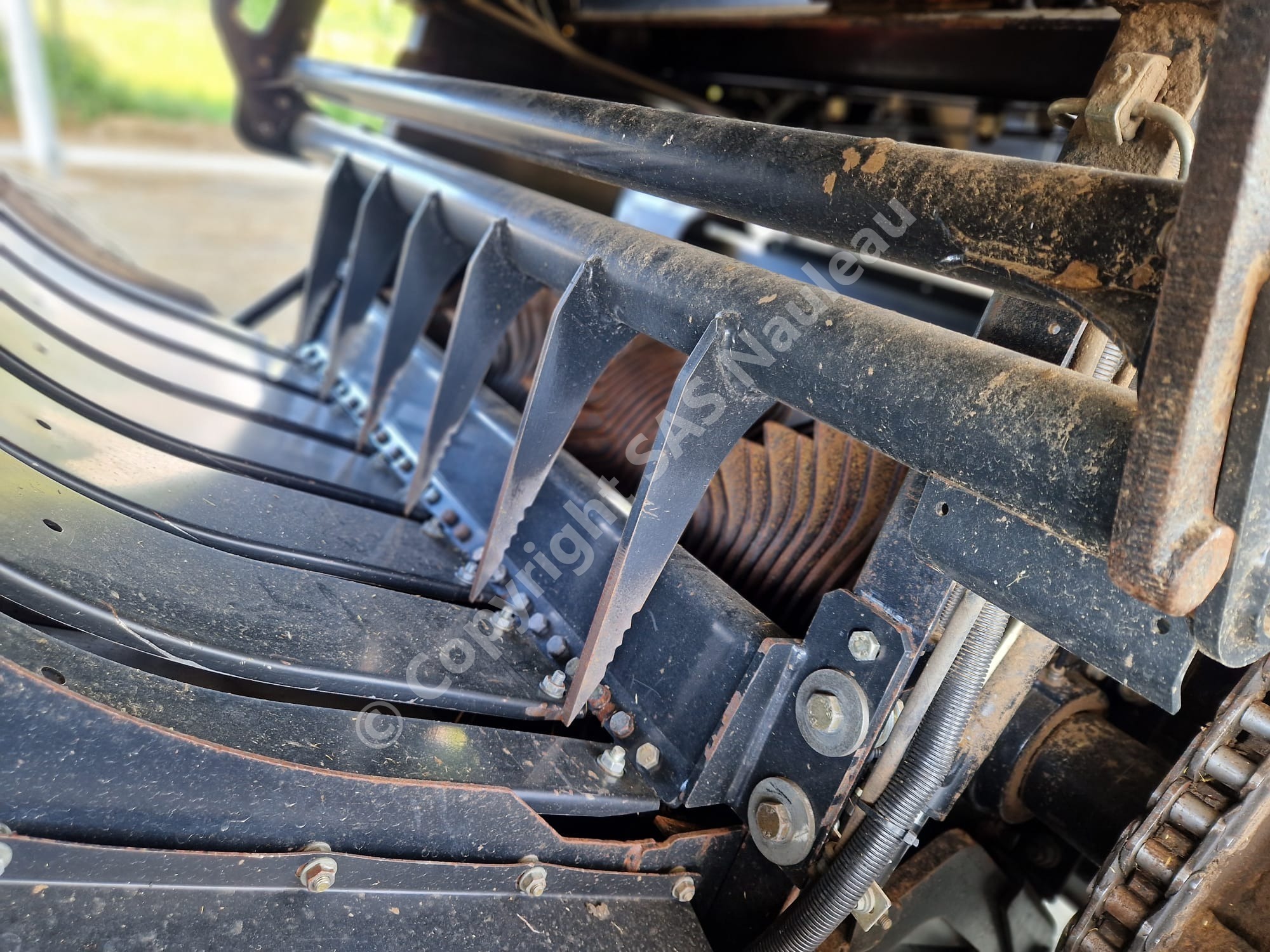 NEW HOLLAND BB1290 CROP CUTTER