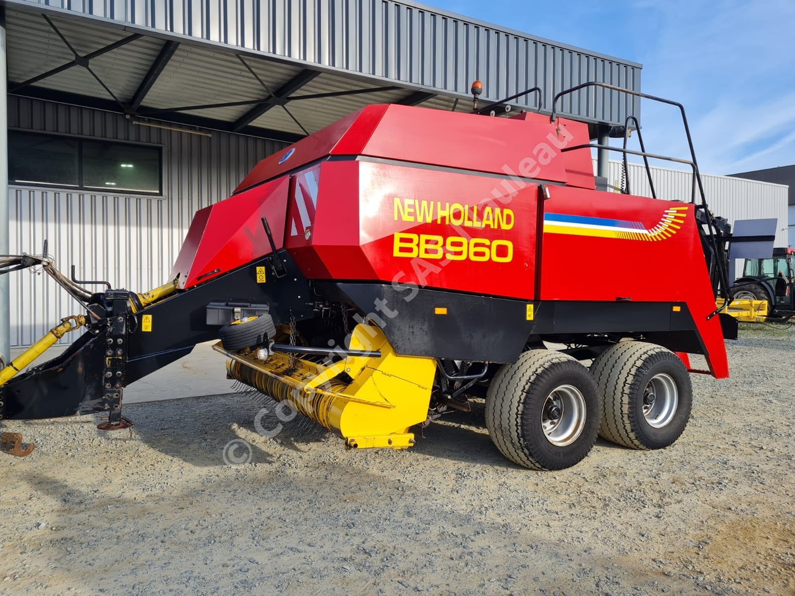 NEW HOLLAND BB 960 CROP CUTTER