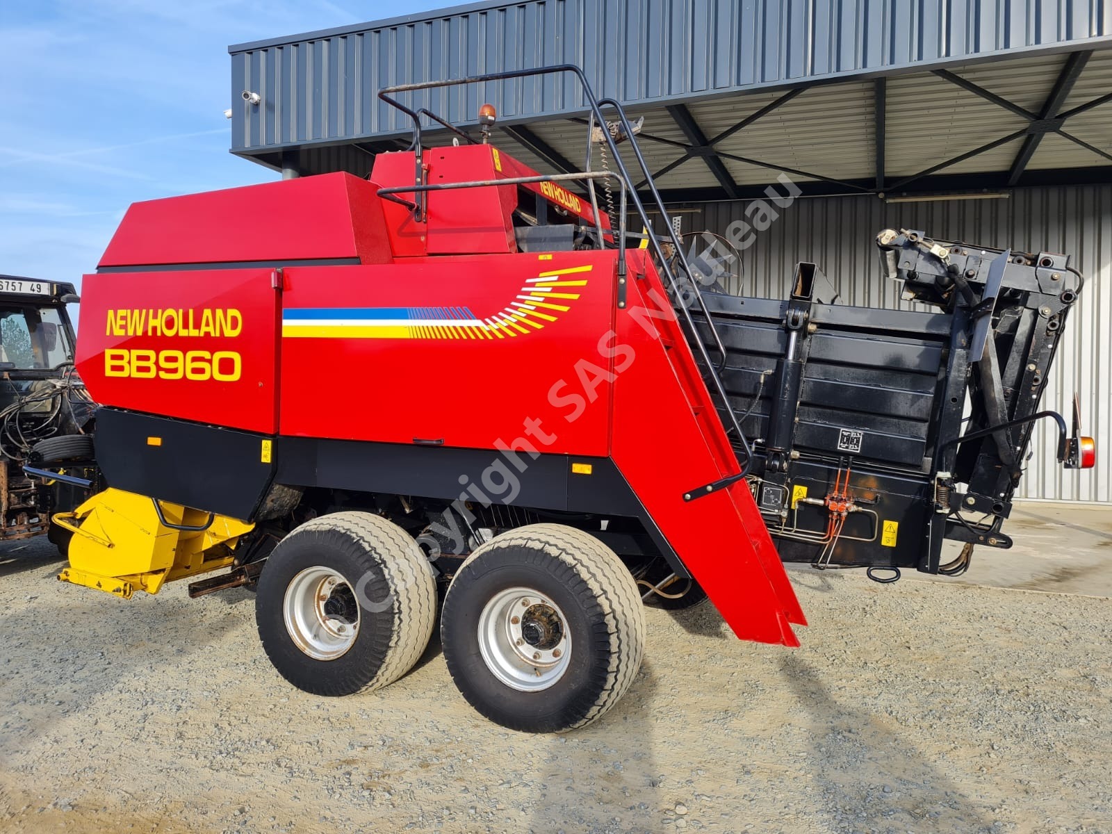 NEW HOLLAND BB 960 CROP CUTTER