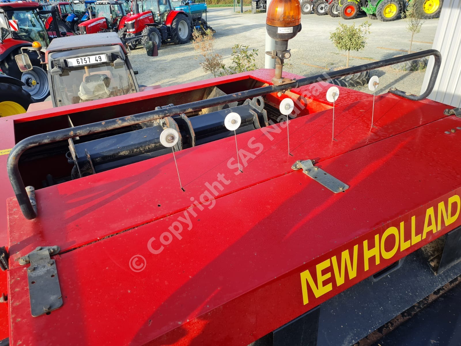 NEW HOLLAND BB 960 CROP CUTTER