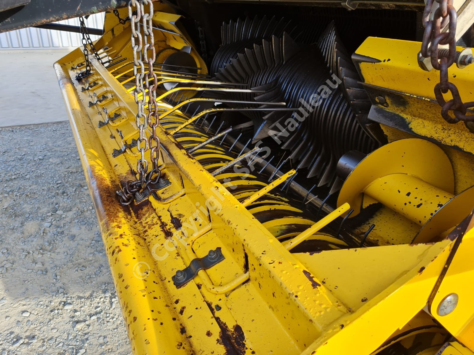 NEW HOLLAND BB 960 CROP CUTTER