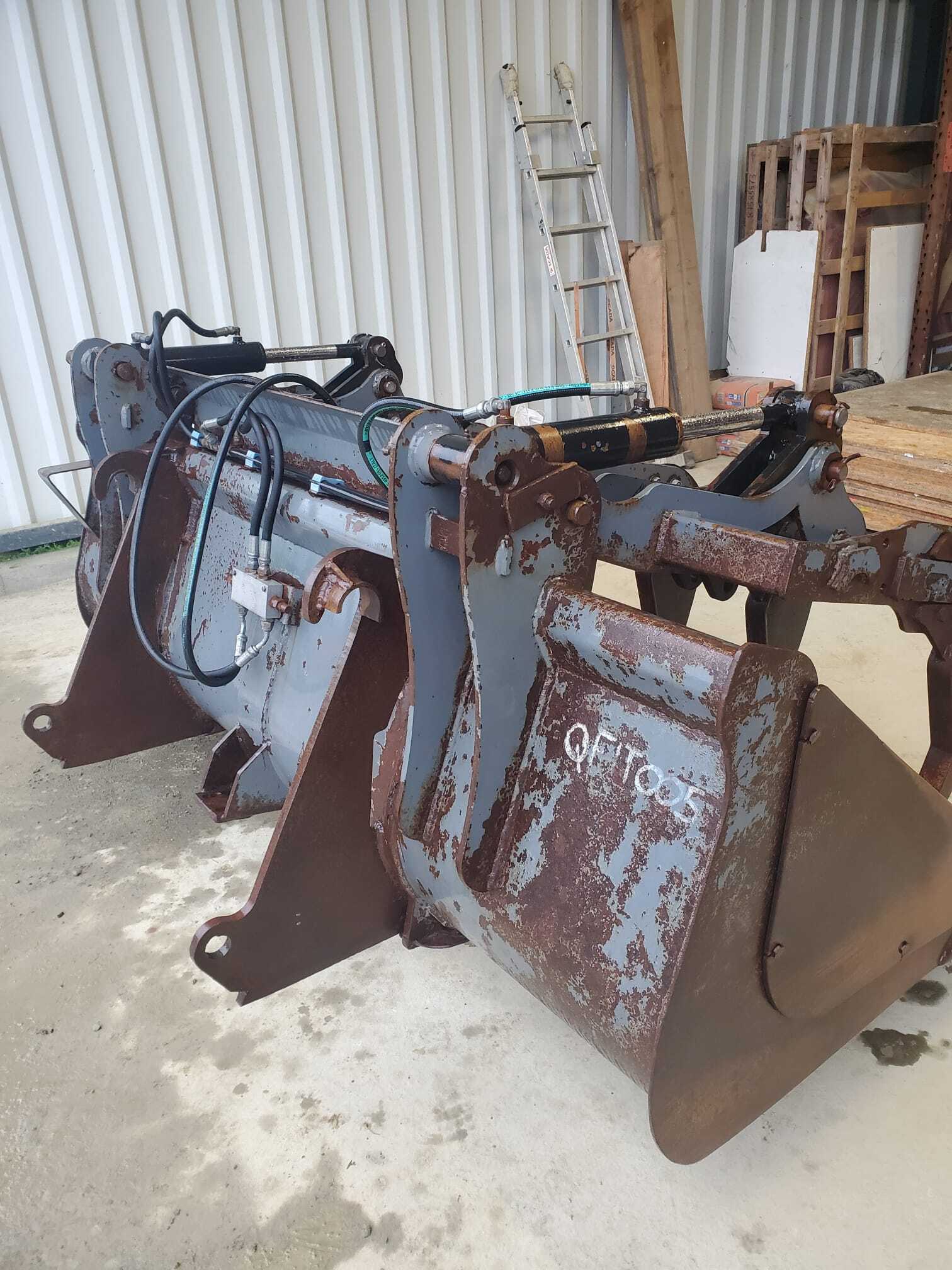 GODET GRIFFE LAMY 245 CM ATTELAGE QFIT JCB