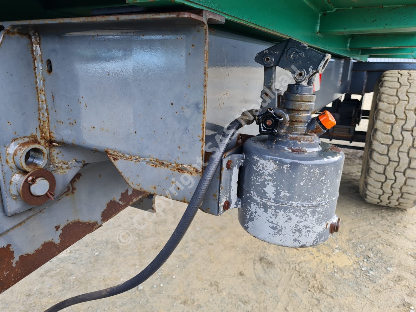 LAMBERT L12