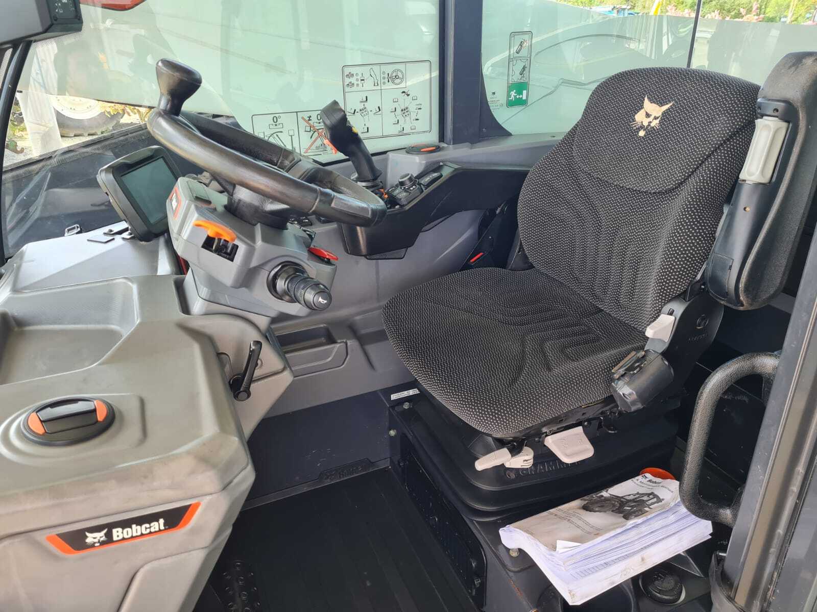 BOBCAT TL38.70HF AGRI