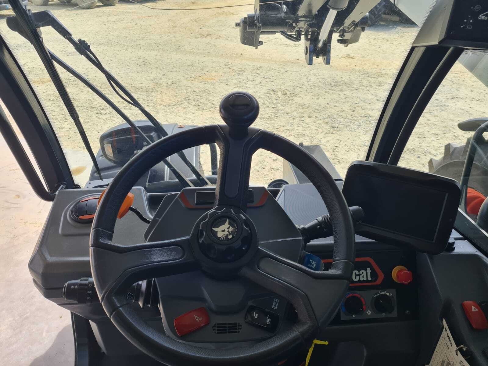 BOBCAT TL38.70HF AGRI